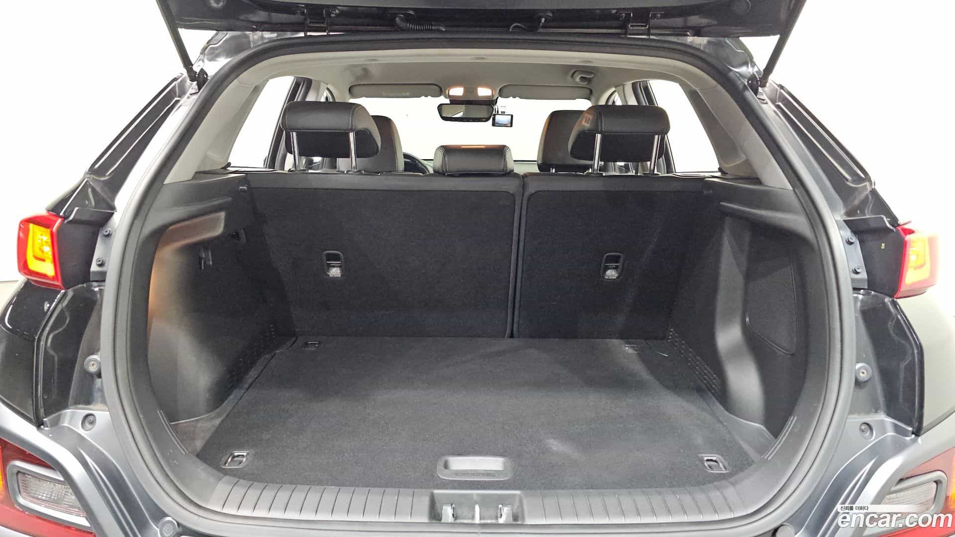 Kona Hyundai 2018.1-OPTION-024