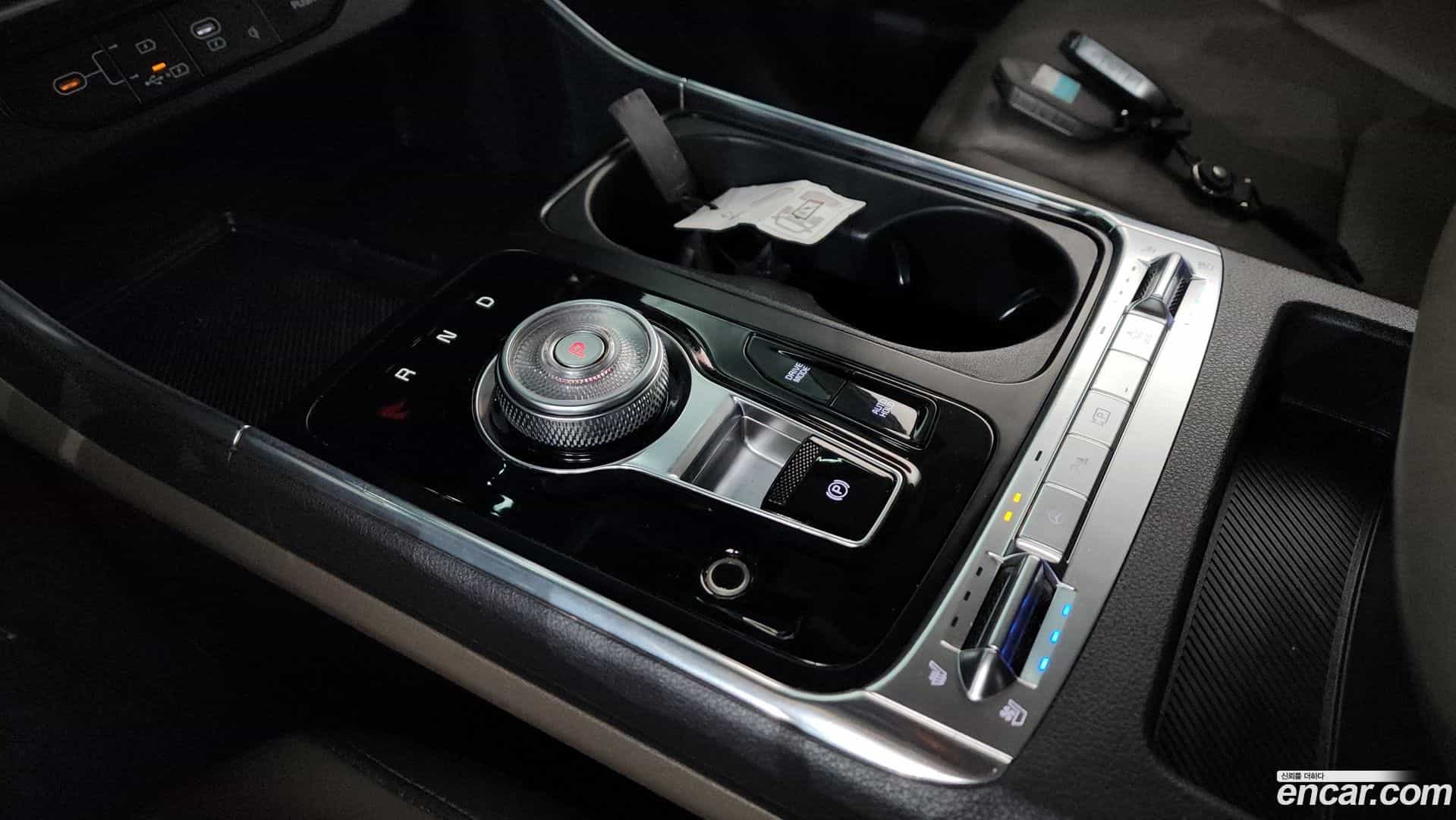 Canival Kia 2023.10-INNER-009