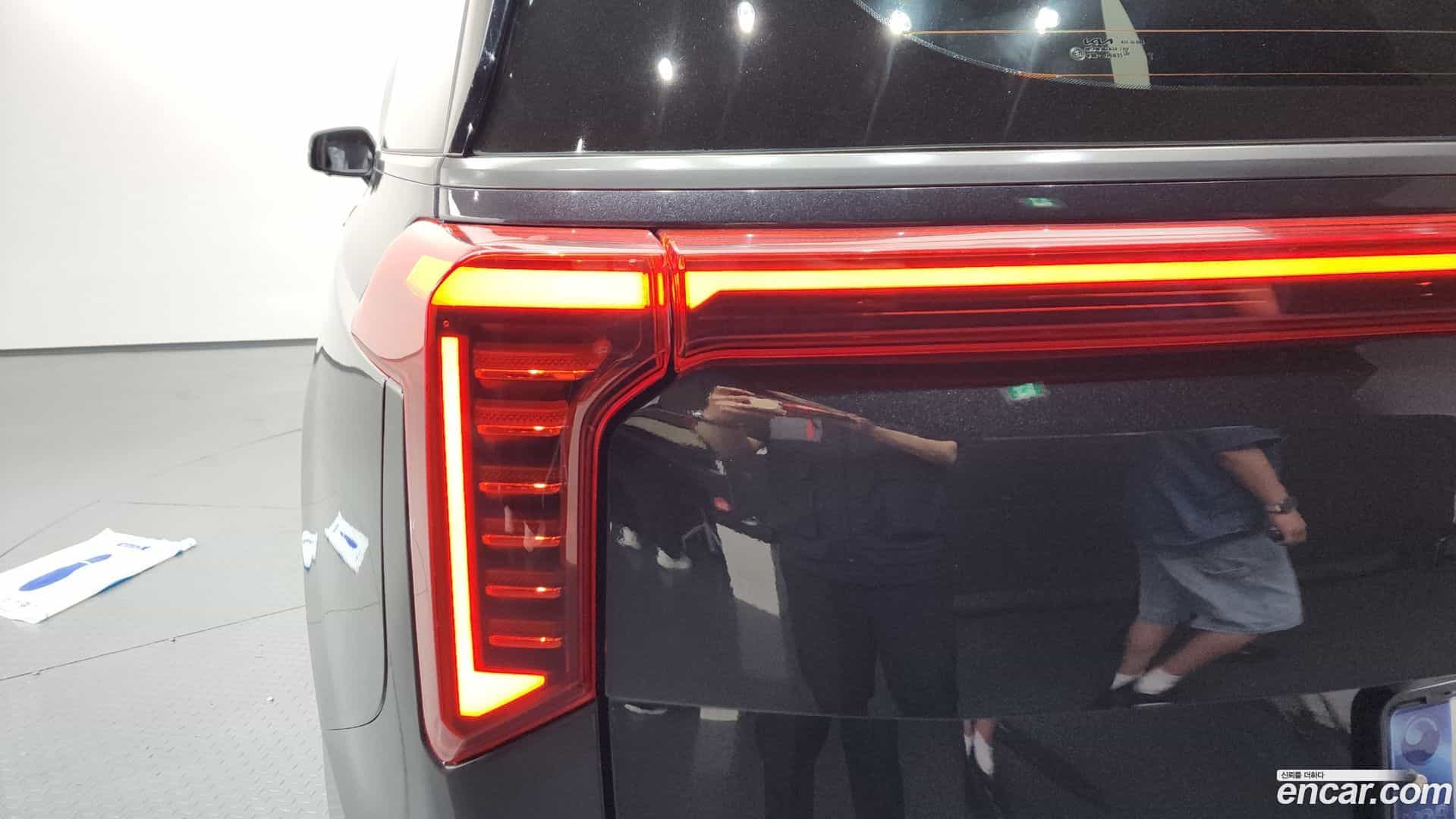 Canival Kia 2023.10-OUTER-033