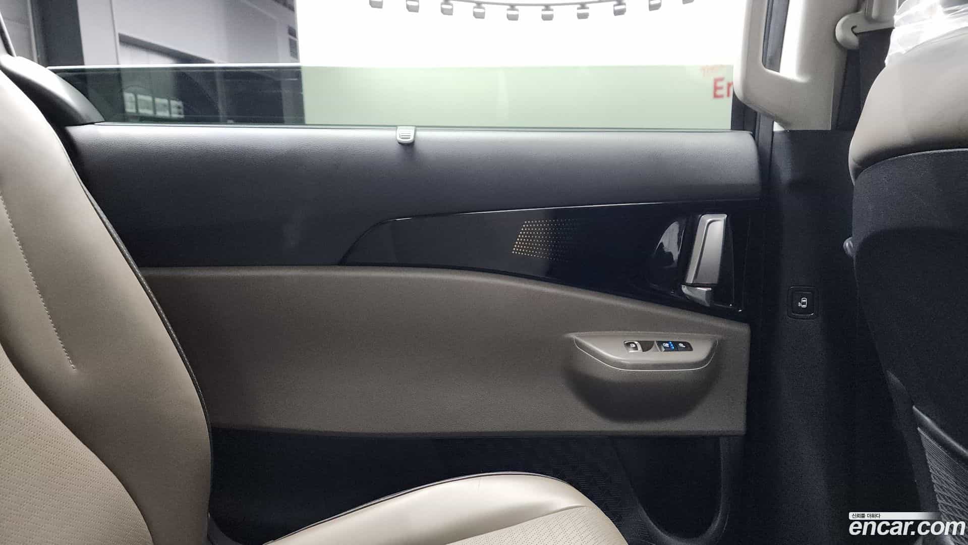 Canival Kia 2023.10-INNER-035