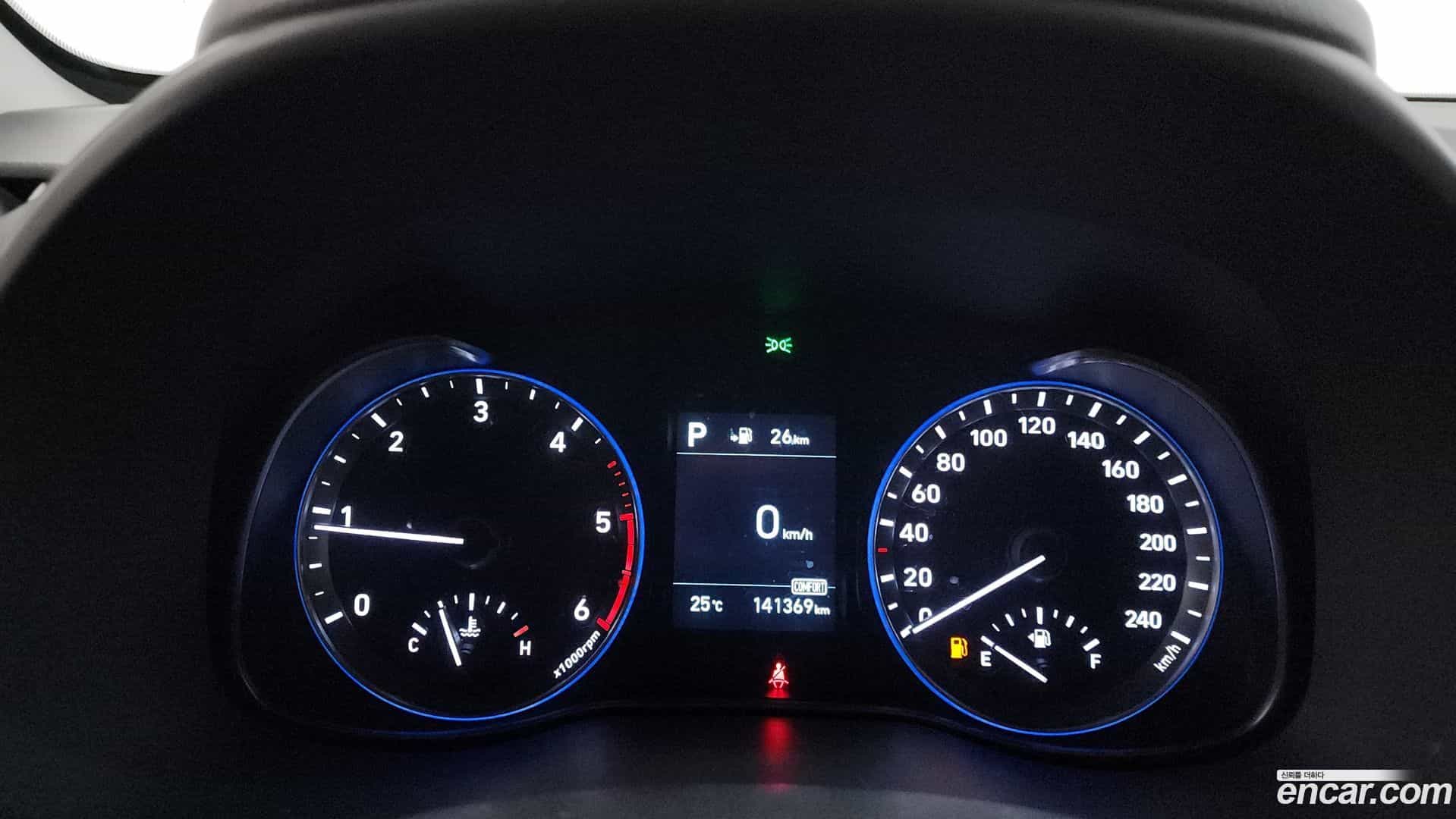 Kona Hyundai 2017.11-INNER-008