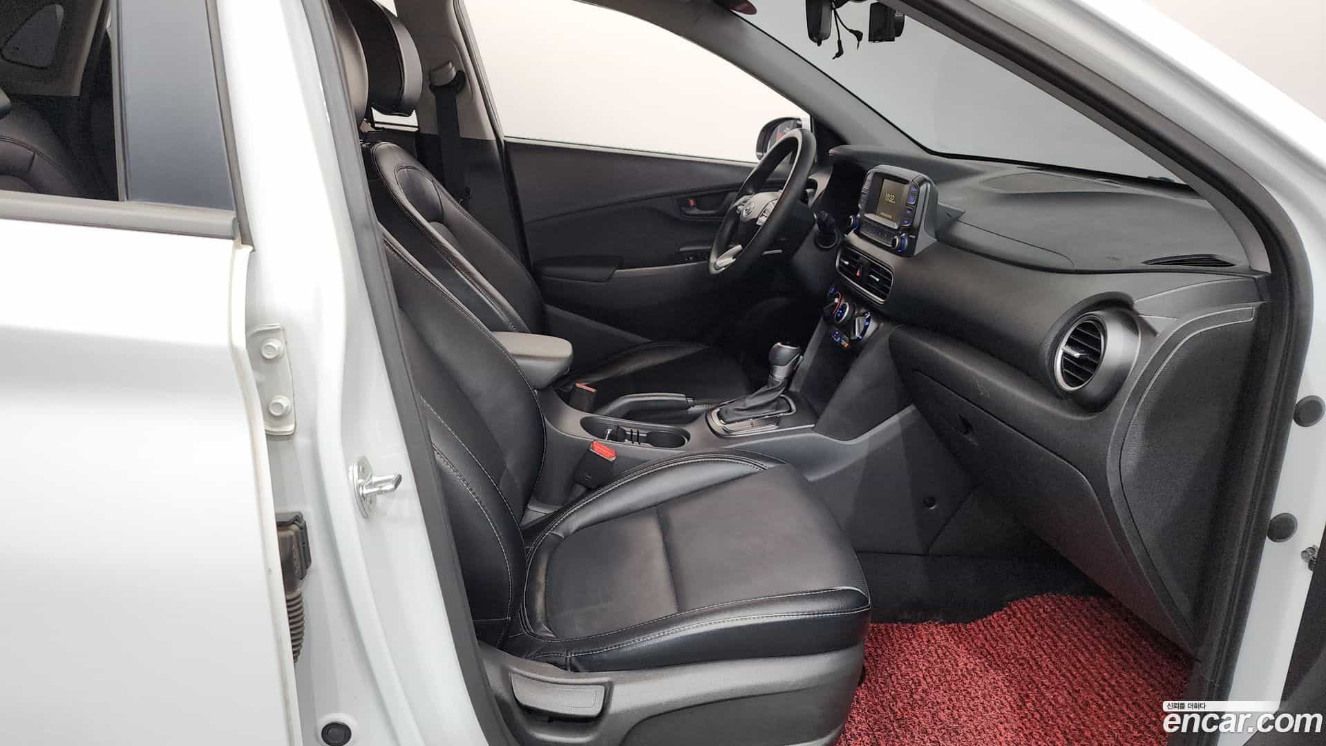 Kona Hyundai 2017.11-INNER-036