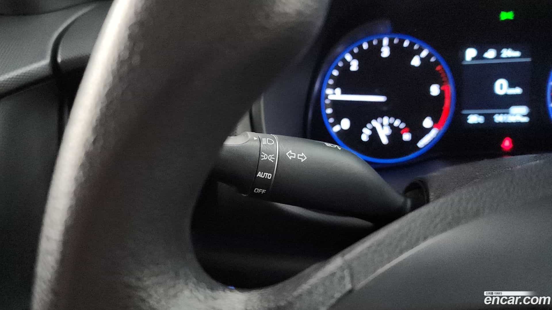 Kona Hyundai 2017.11-OPTION-045