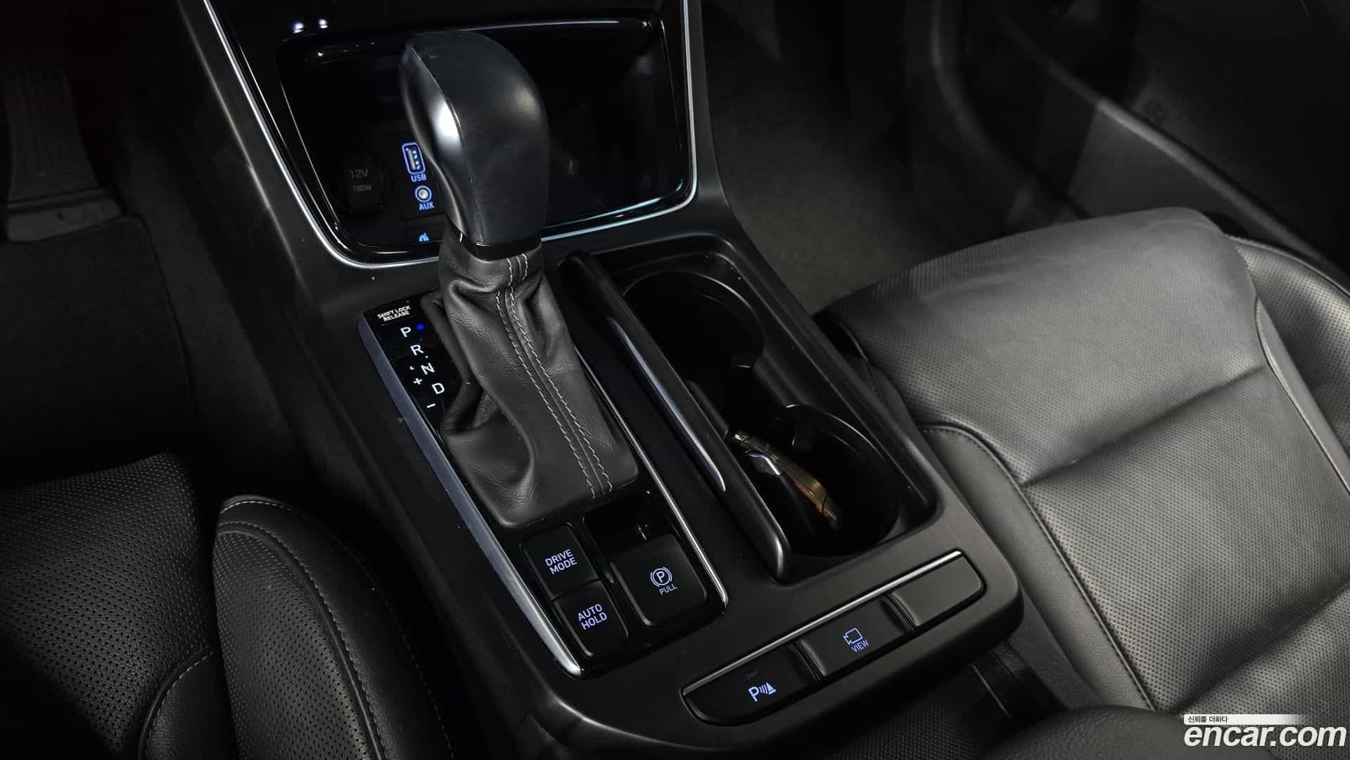Grandeur Hyundai 2019.6-INNER-009