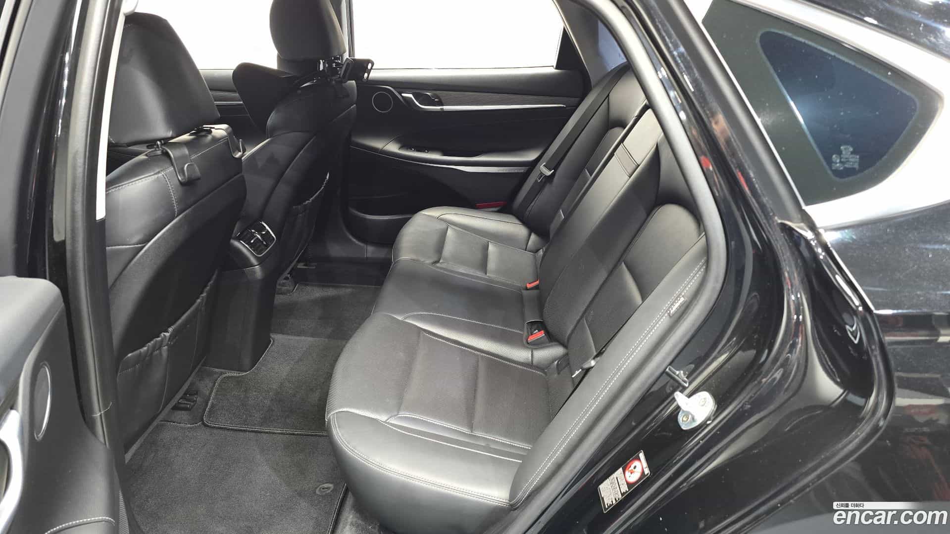 Grandeur Hyundai 2019.6-OPTION-015