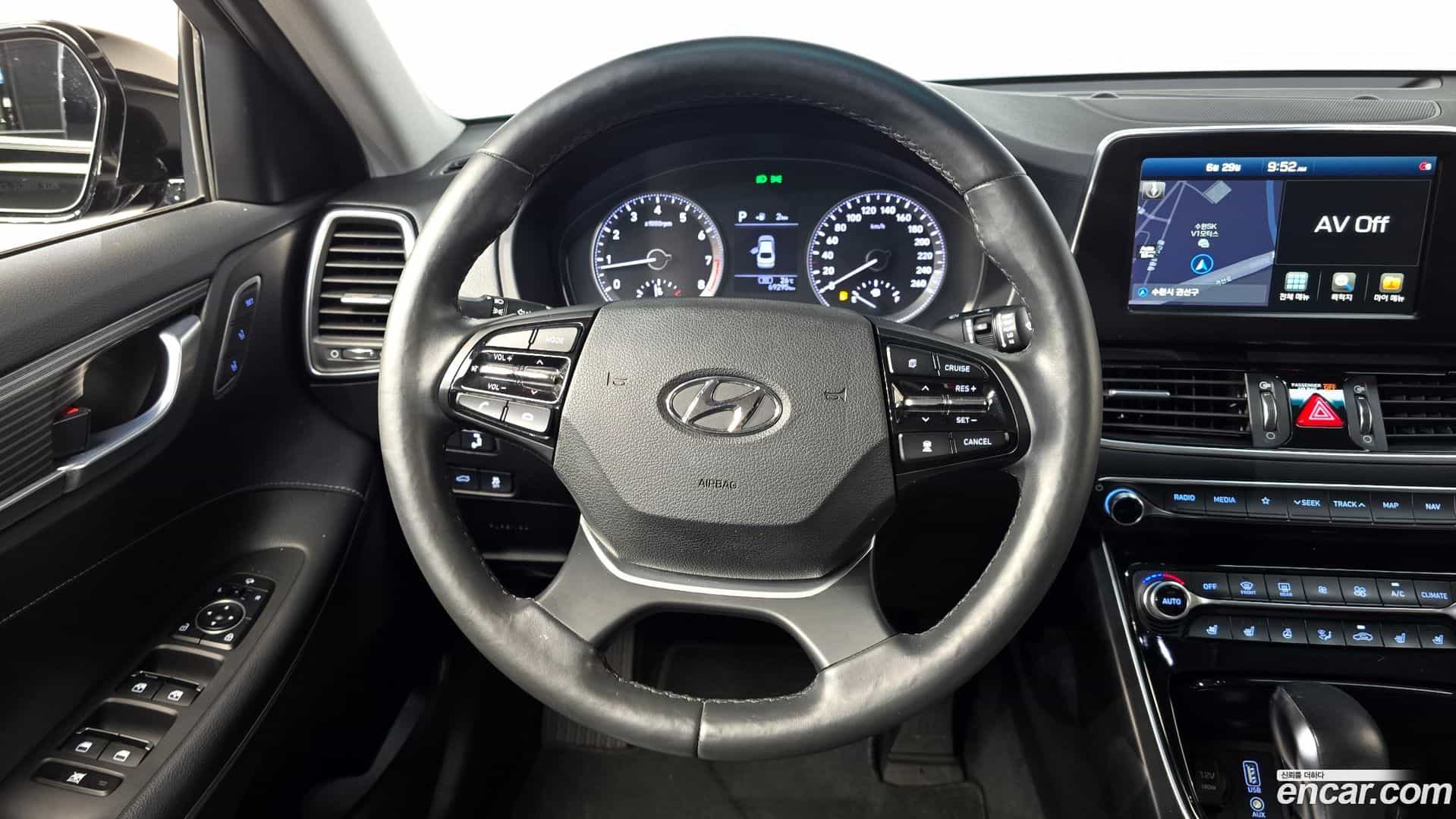 Grandeur Hyundai 2019.6-OPTION-017
