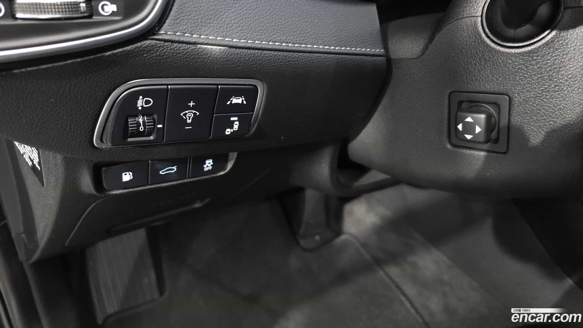 Grandeur Hyundai 2019.6-OPTION-022