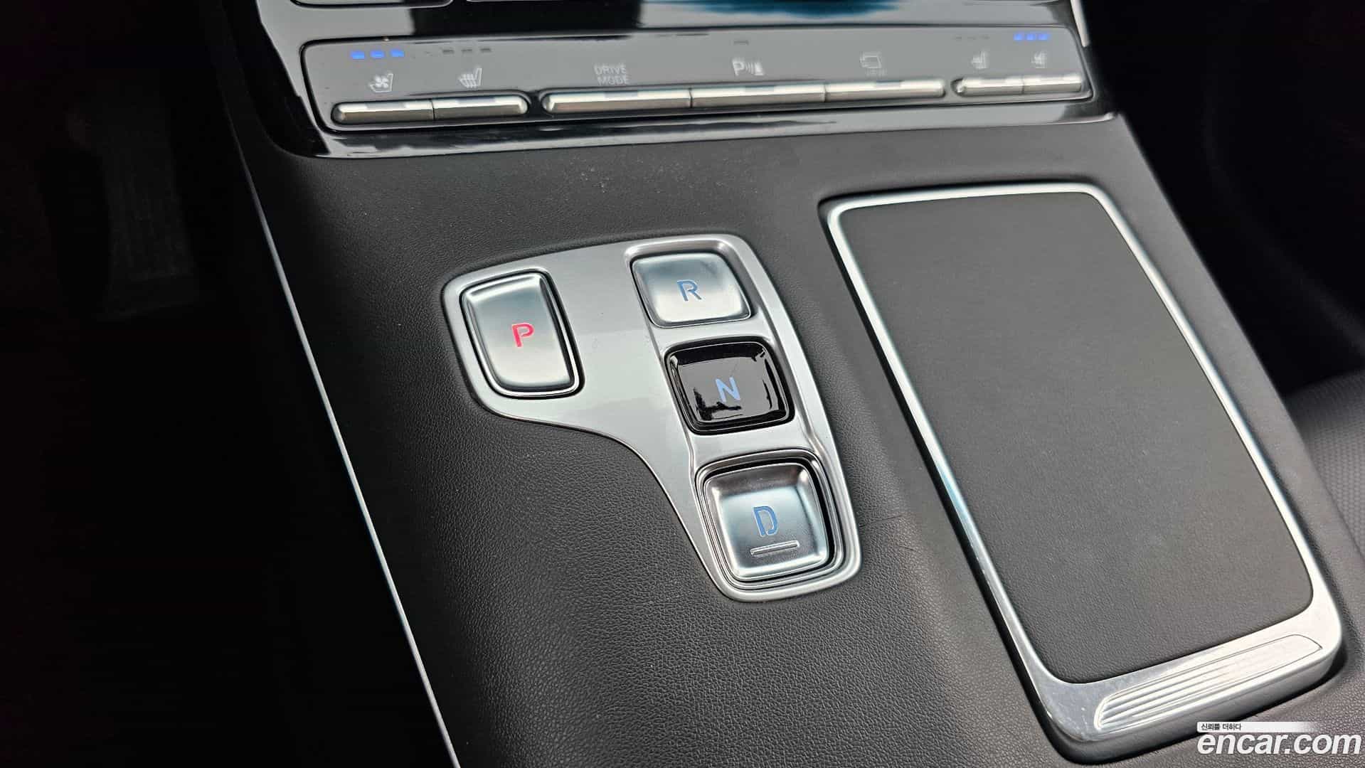 Grandeur Hyundai 2020.11-INNER-009