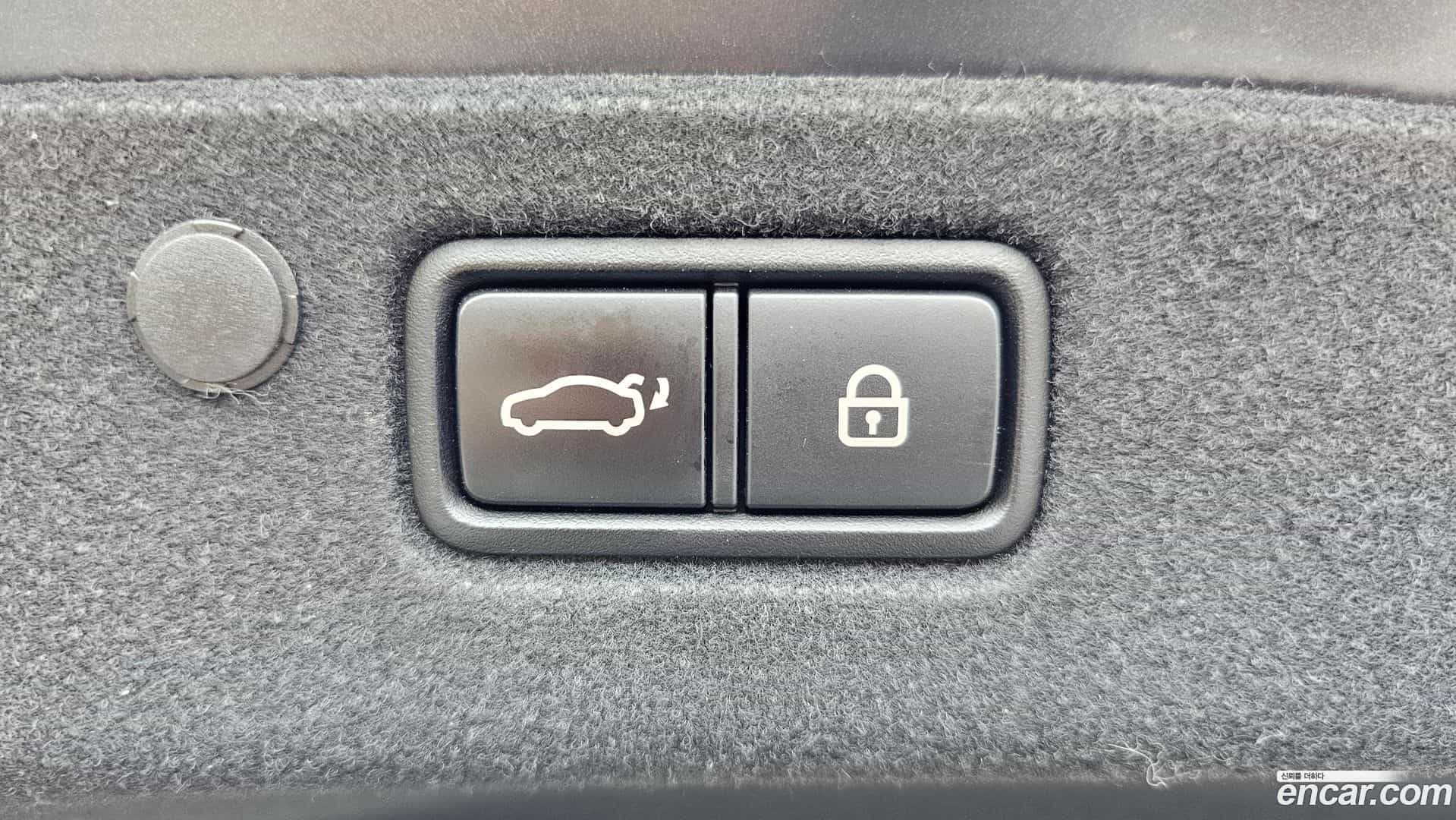 Grandeur Hyundai 2020.11-OPTION-024