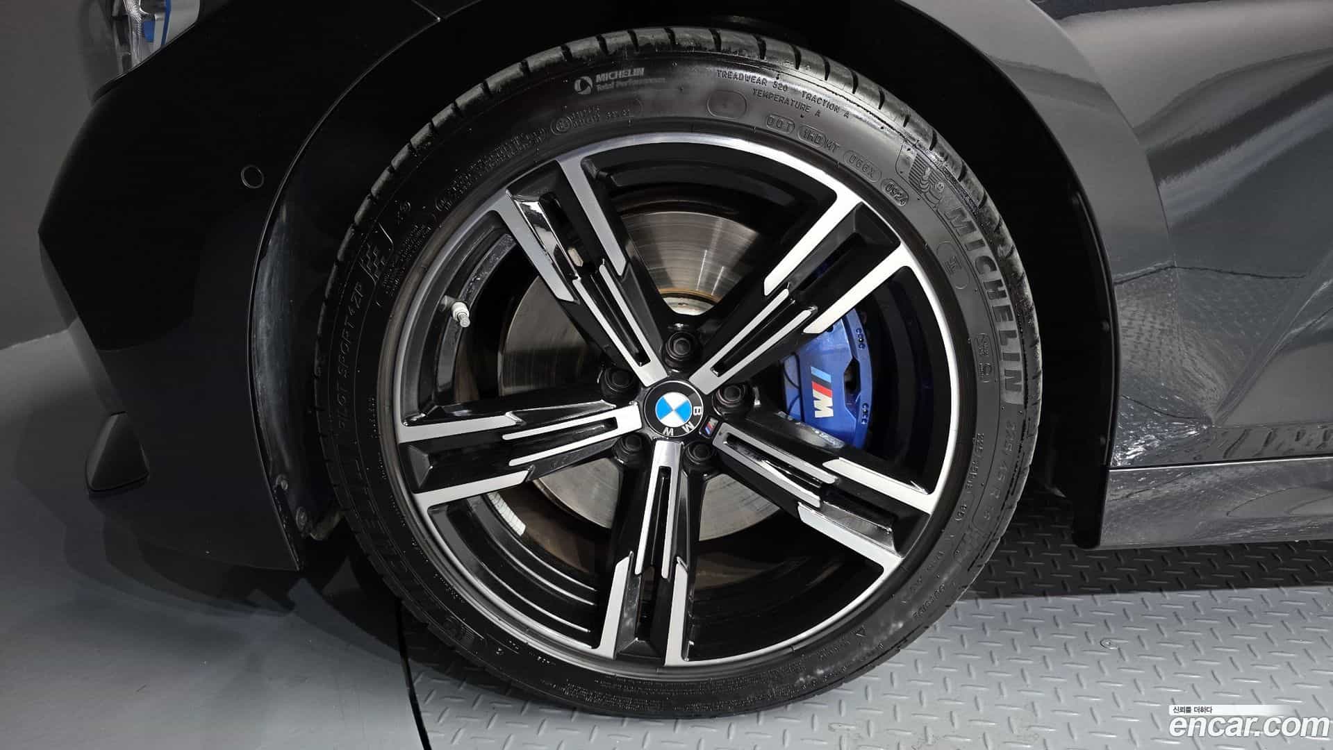3-Series BMW 2024.6-OUTER-005