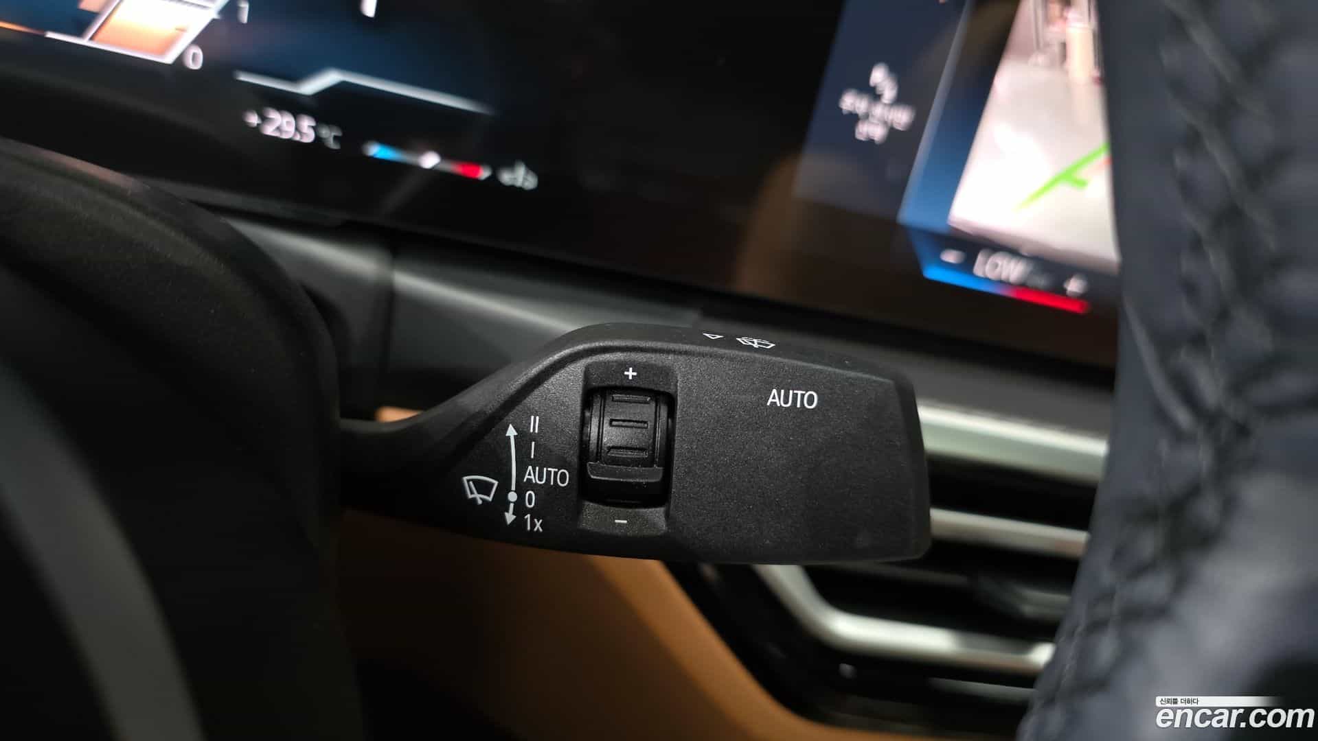 3-Series BMW 2024.6-OPTION-040