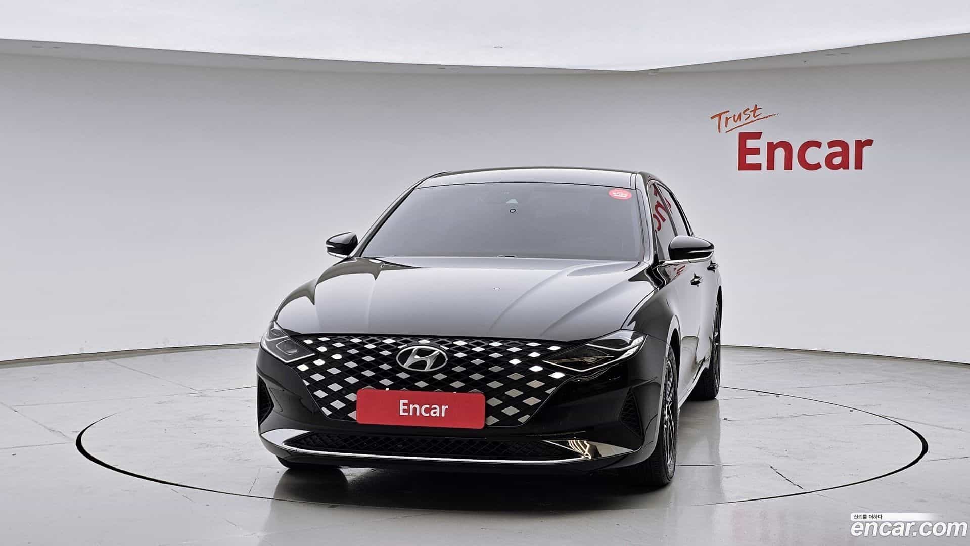 Grandeur Hyundai 2021.2-OUTER-003