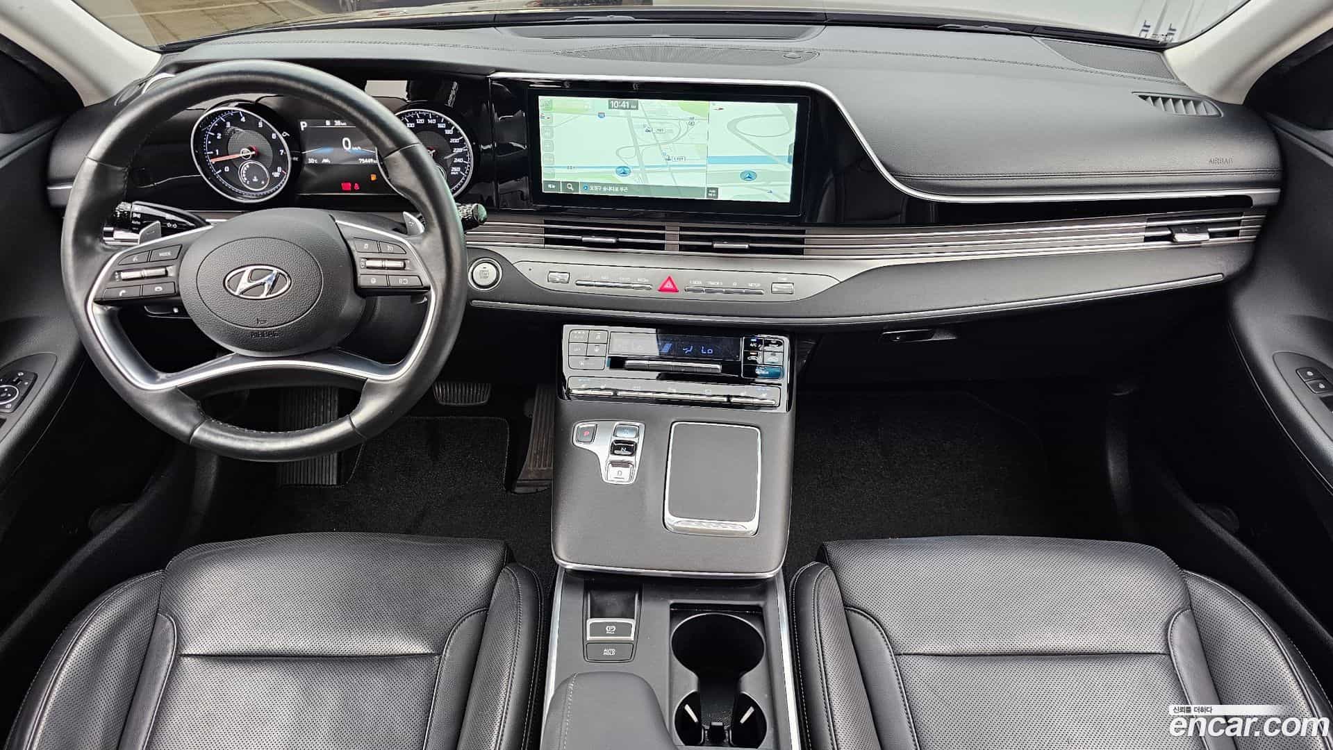 Grandeur Hyundai 2021.2-INNER-007
