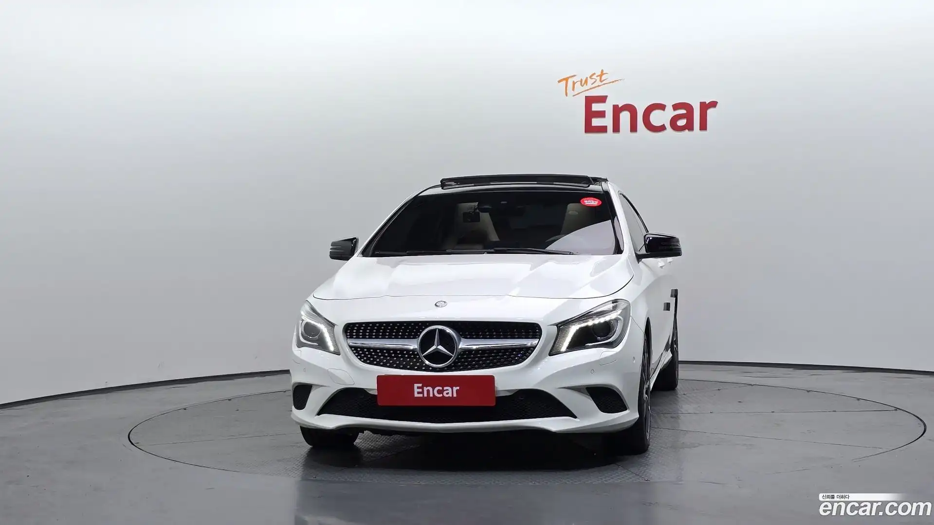 CLA-Class Mercedes-Benz 2015.6-OUTER-003