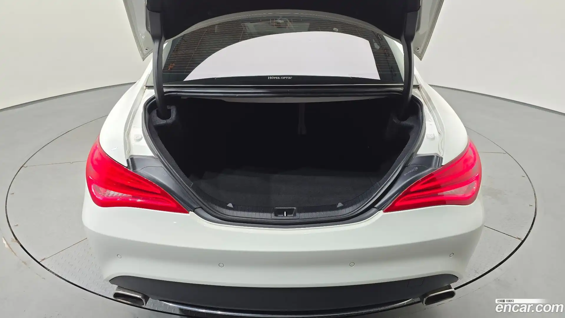 CLA-Class Mercedes-Benz 2015.6-OPTION-022
