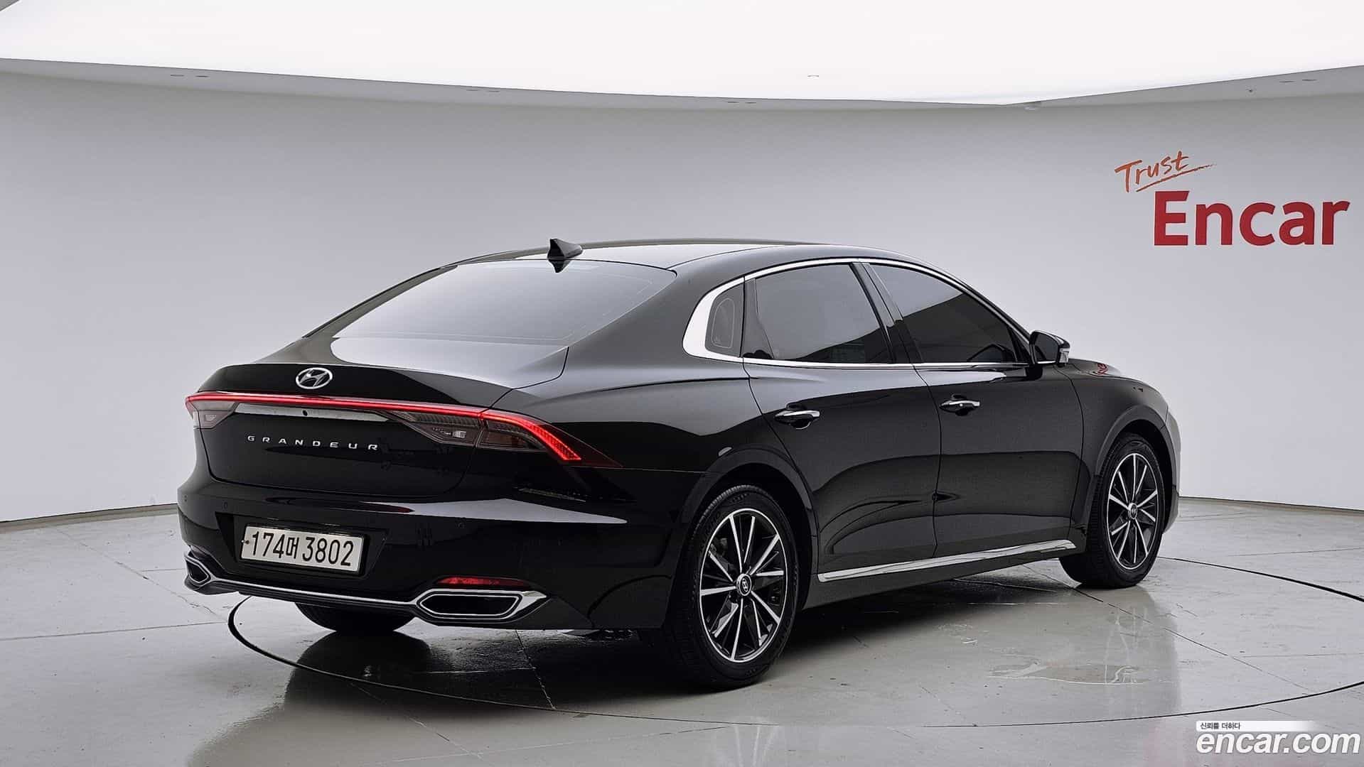 Grandeur Hyundai 2022.4-OUTER-002