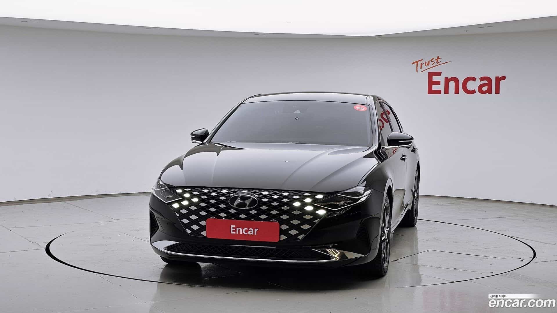 Grandeur Hyundai 2022.4-OUTER-003