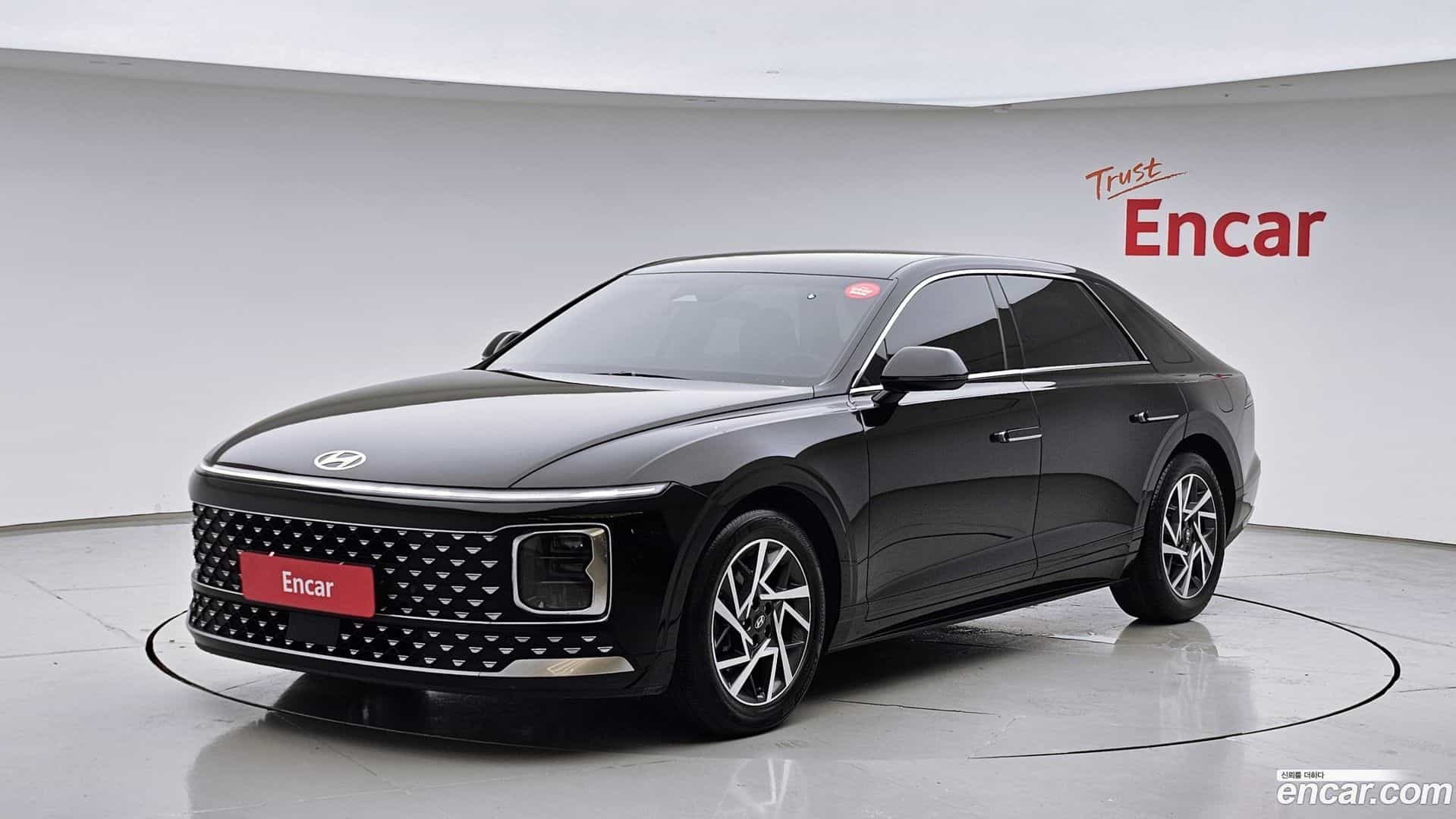 Grandeur Hyundai 2023.5-OUTER-001