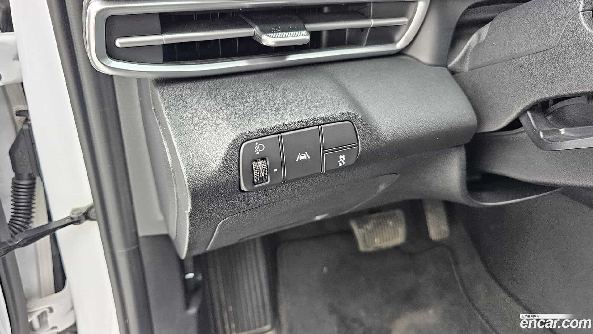 AVANTE Hyundai 2020.6-OPTION-019