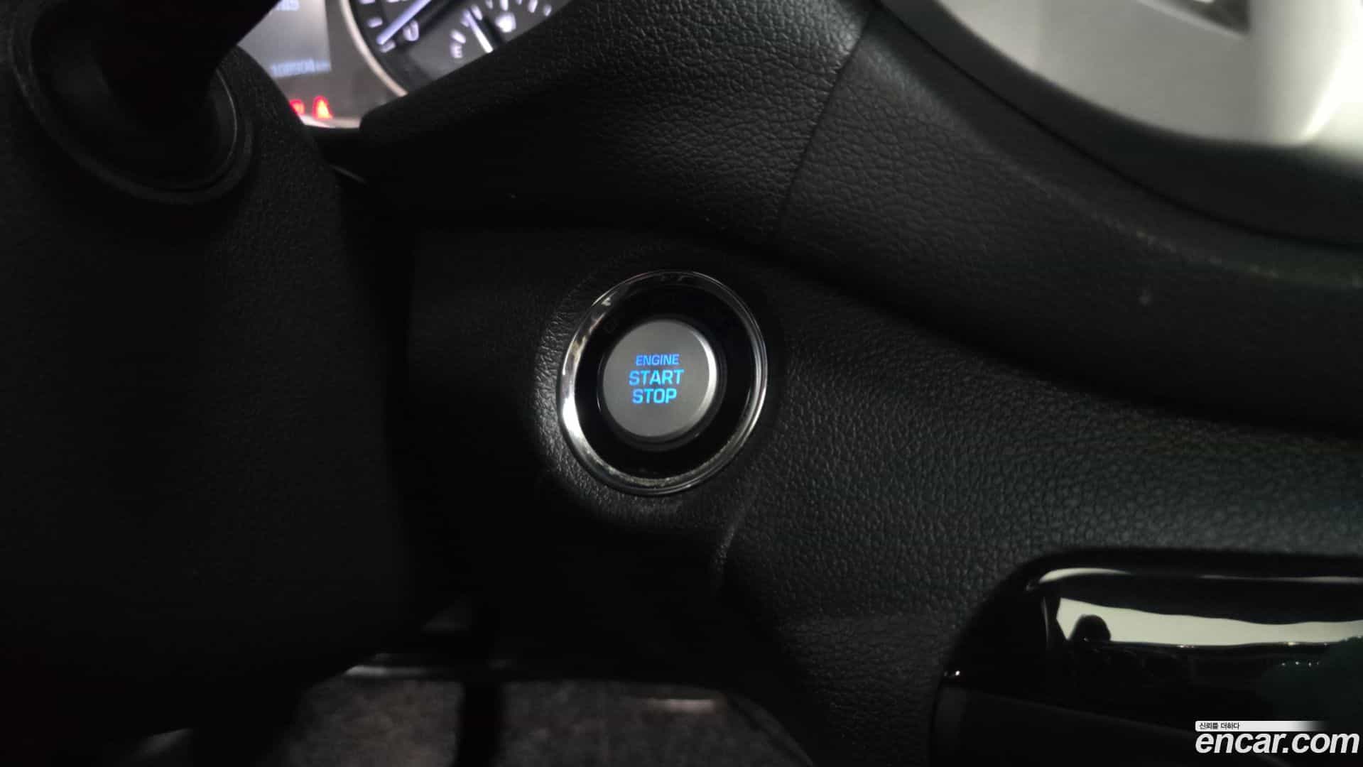 Tucson Hyundai 2015.10-OPTION-046