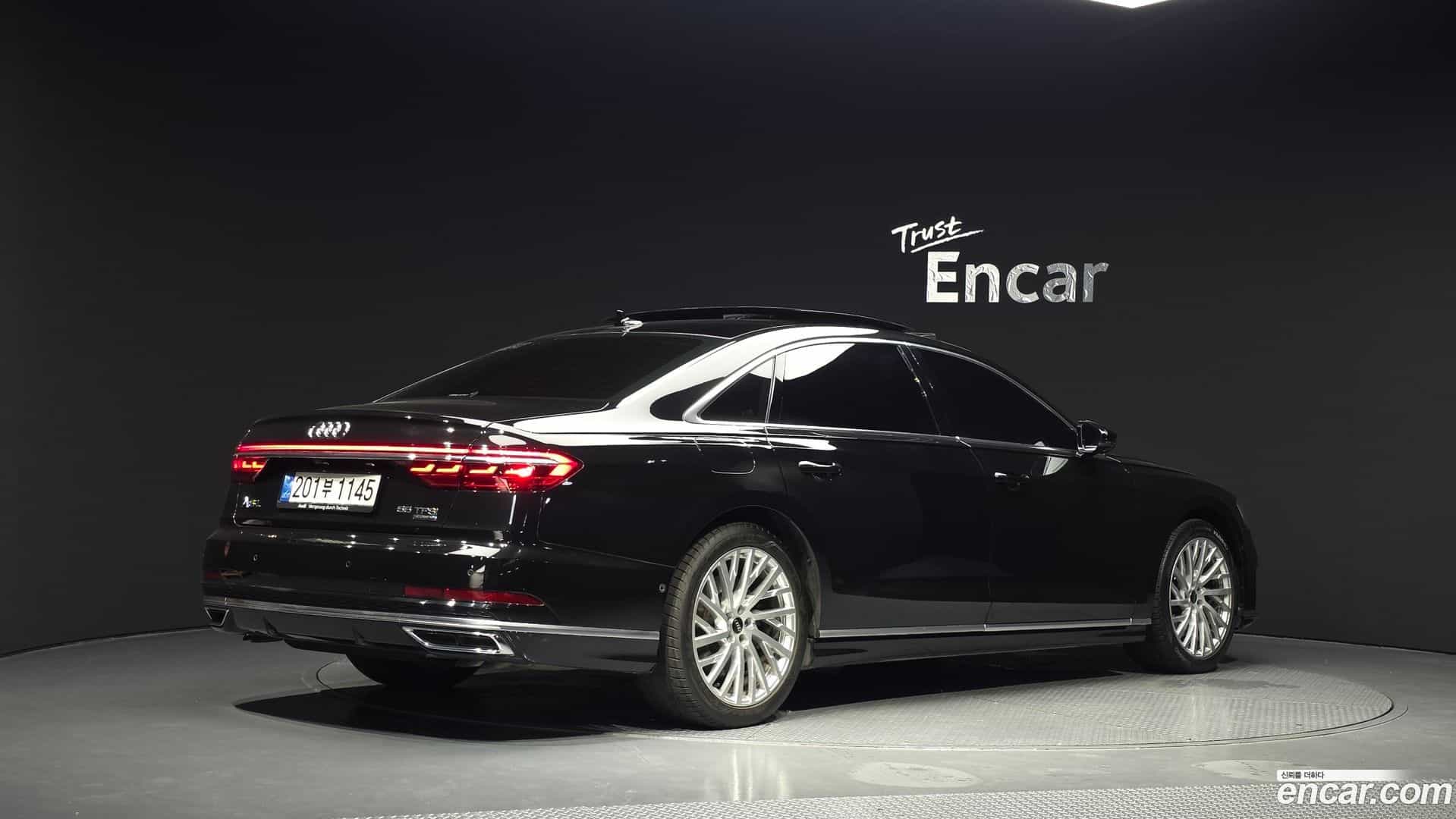 A8 Audi 2021.11-OUTER-002