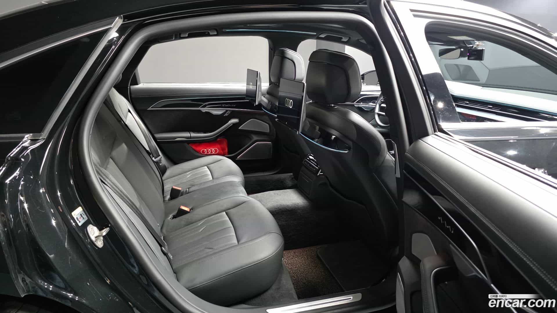 A8 Audi 2021.11-OPTION-016