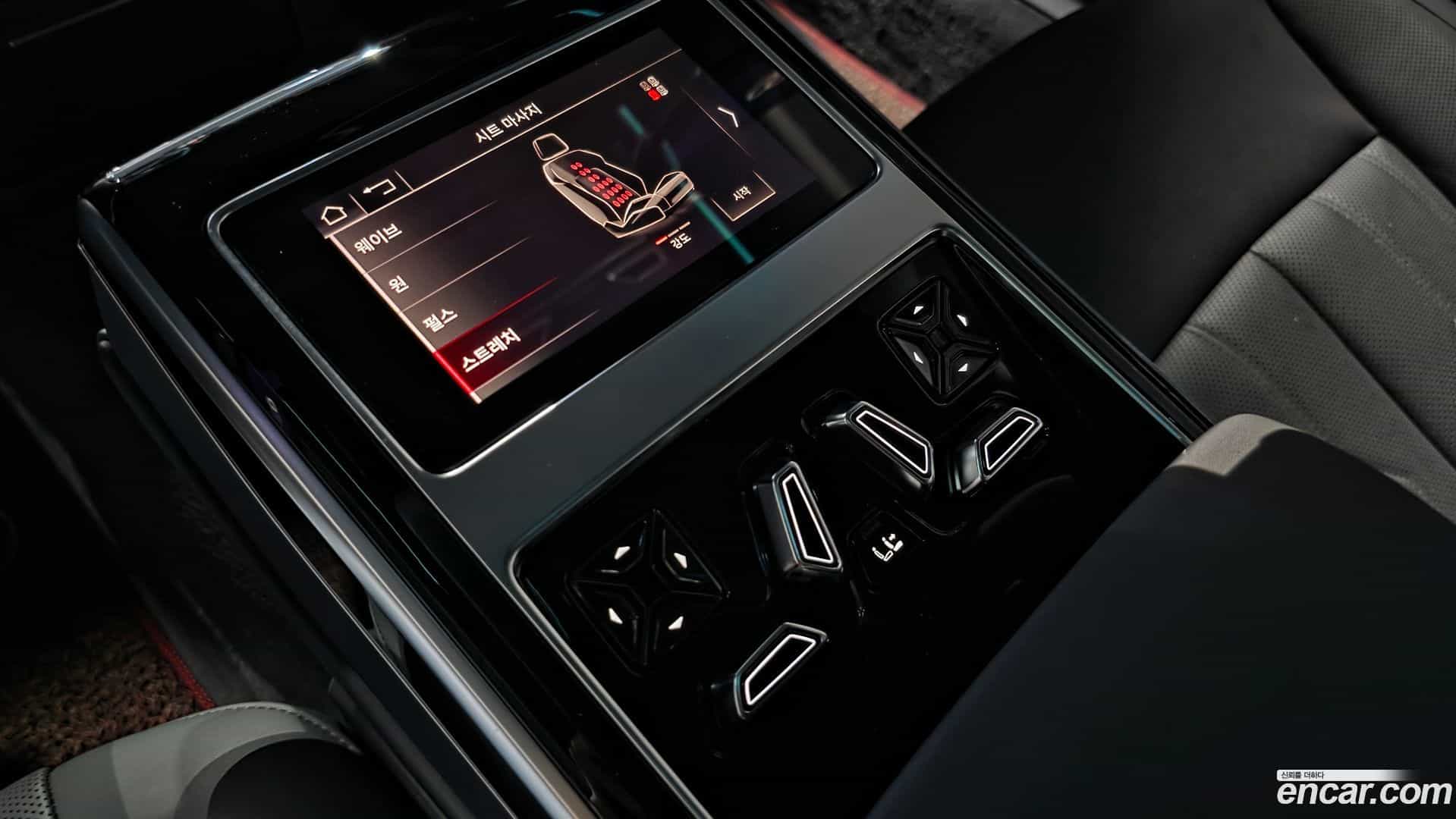 A8 Audi 2021.11-OPTION-023