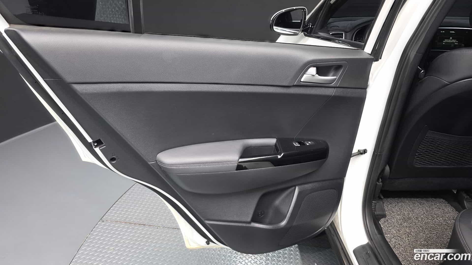 Sportage Kia 2019.5-INNER-035