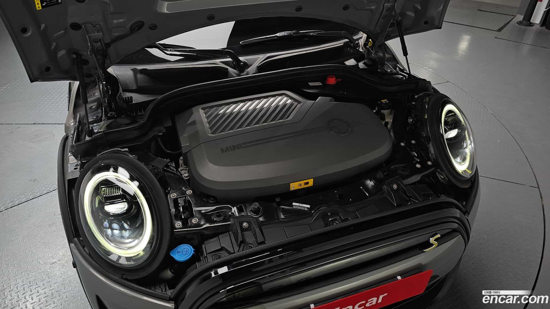 Cooper Mini 2022.2-OUTER-006