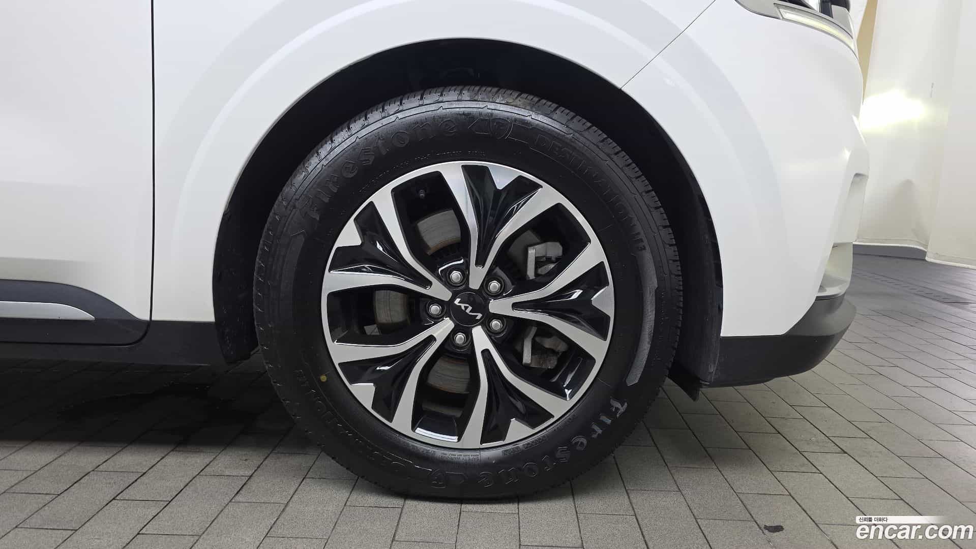 Canival Kia 2023.4-OUTER-031