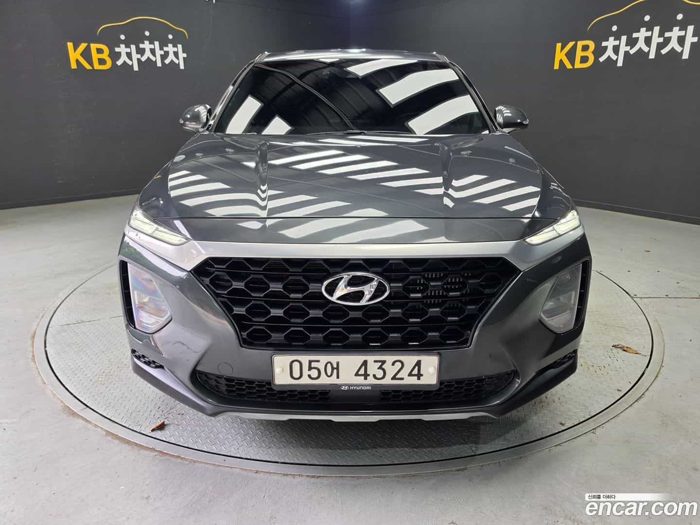 Santafe Hyundai 2018.4-OUTER-006