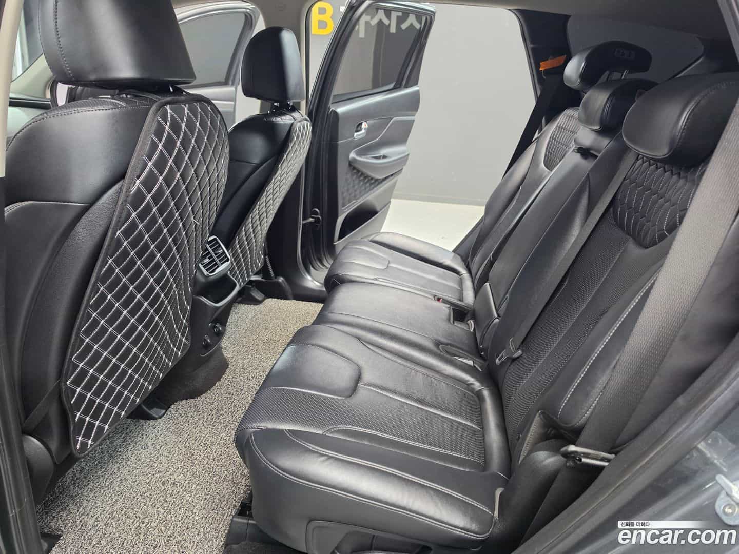 Santafe Hyundai 2018.4-OPTION-015