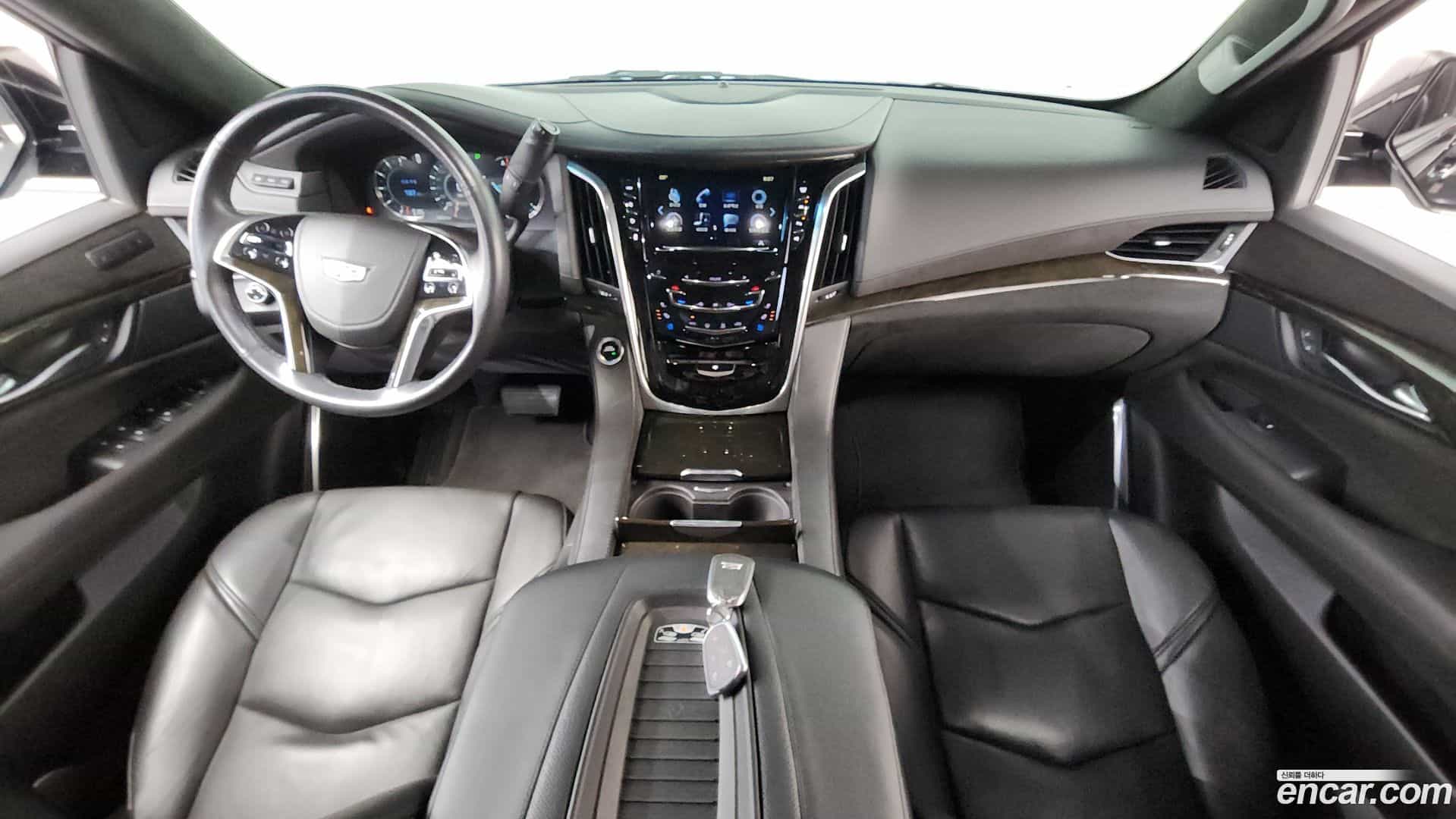 Escalade Cadillac 2019.6-INNER-007