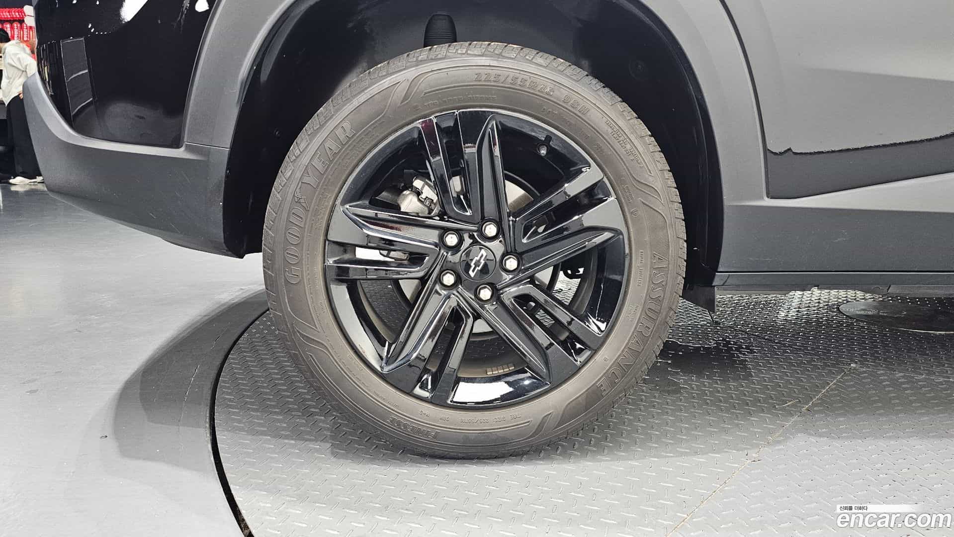 Trax Chevrolet 2023.7-OUTER-005