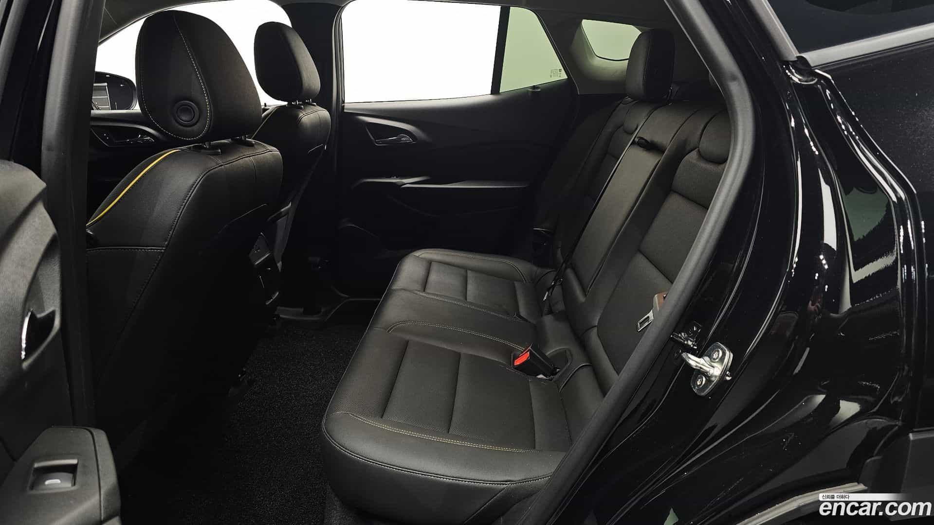 Trax Chevrolet 2023.7-OPTION-016