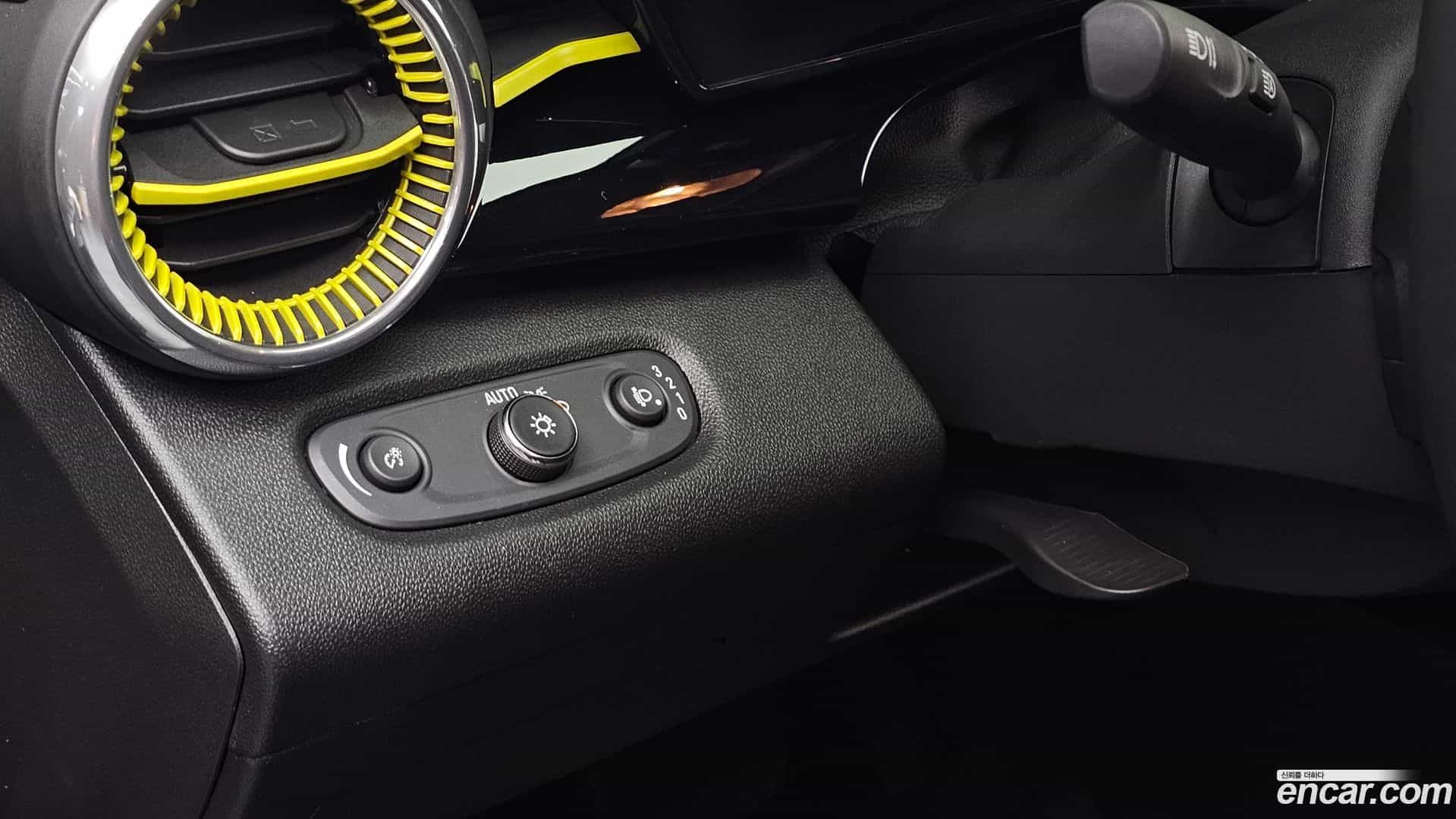 Trax Chevrolet 2023.7-OPTION-021