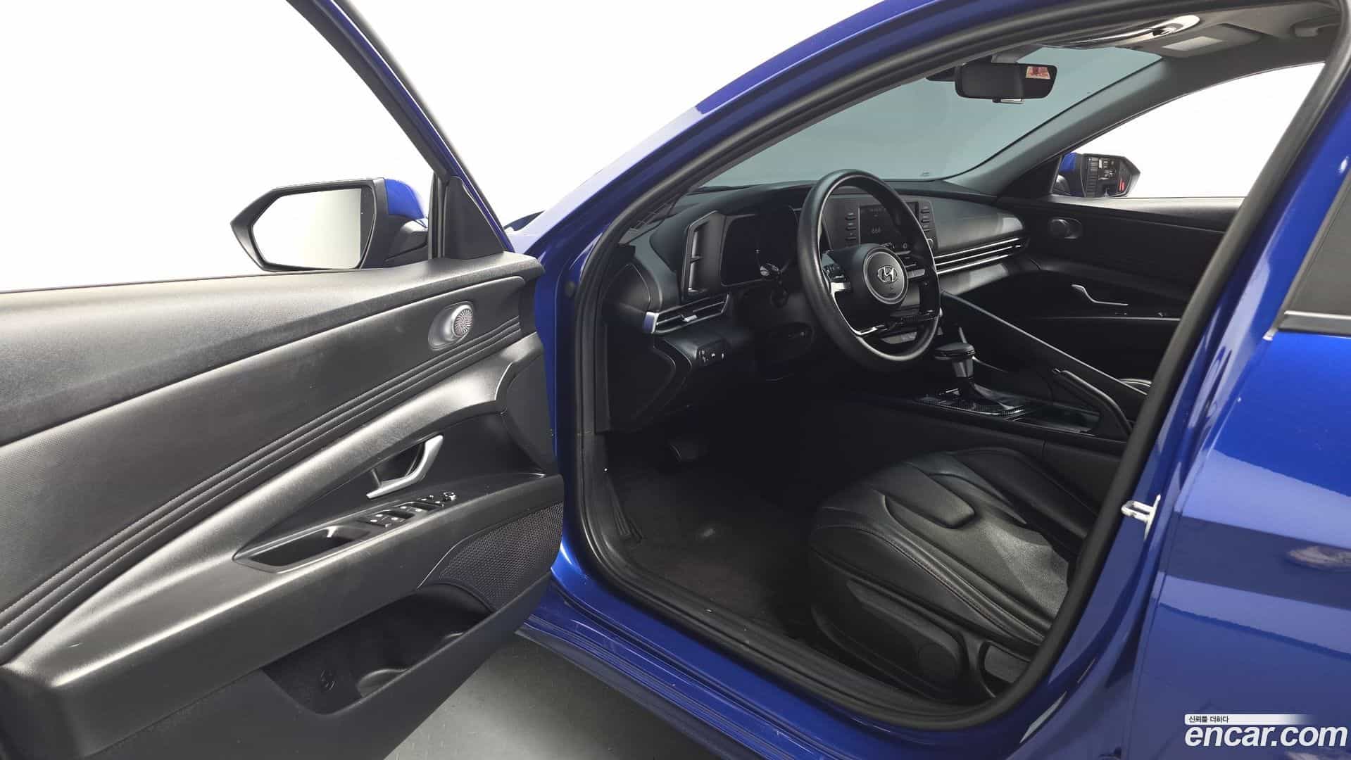 AVANTE Hyundai 2022.11-INNER-010