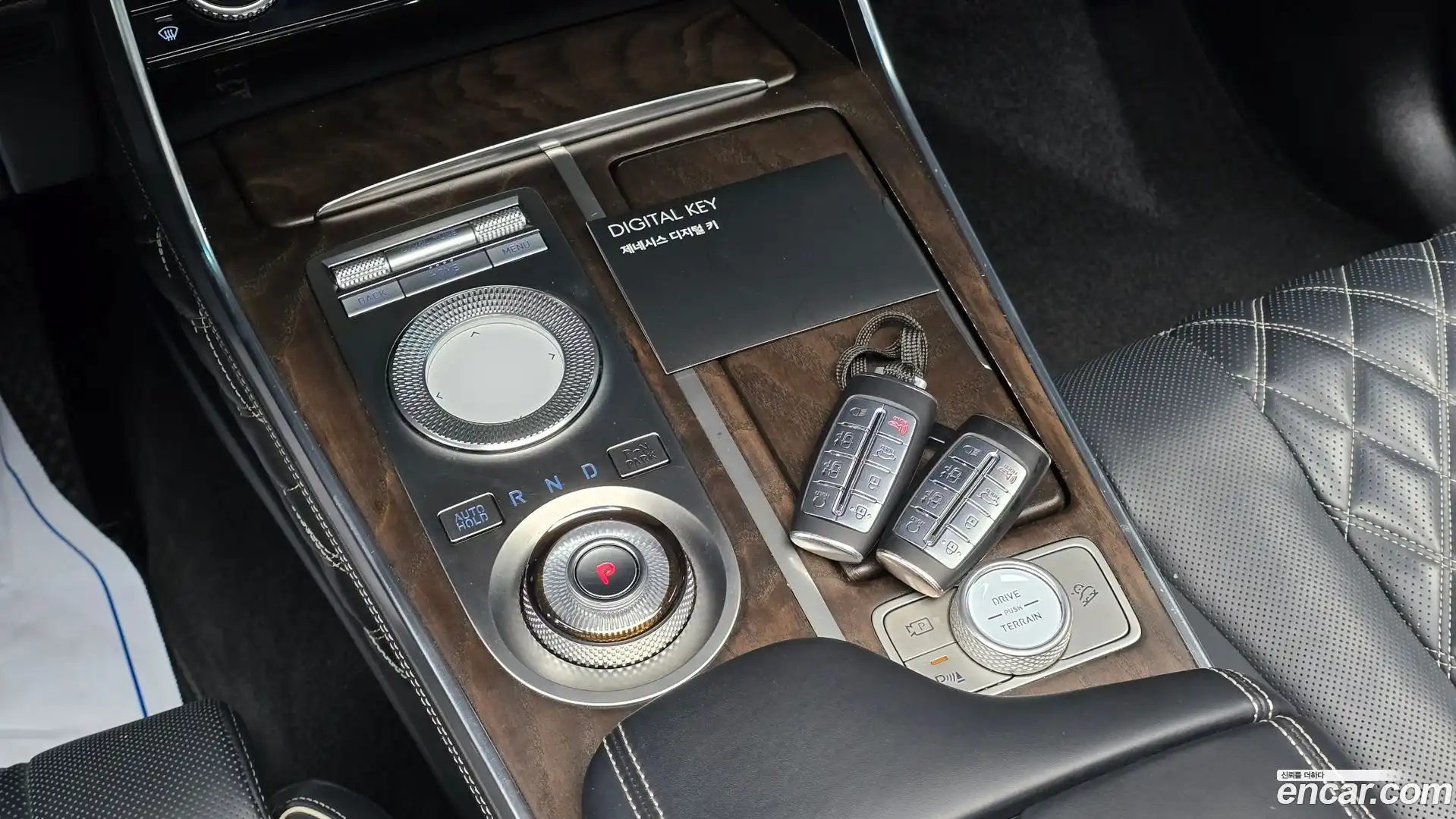 GV80 Genesis 2022.6-INNER-009