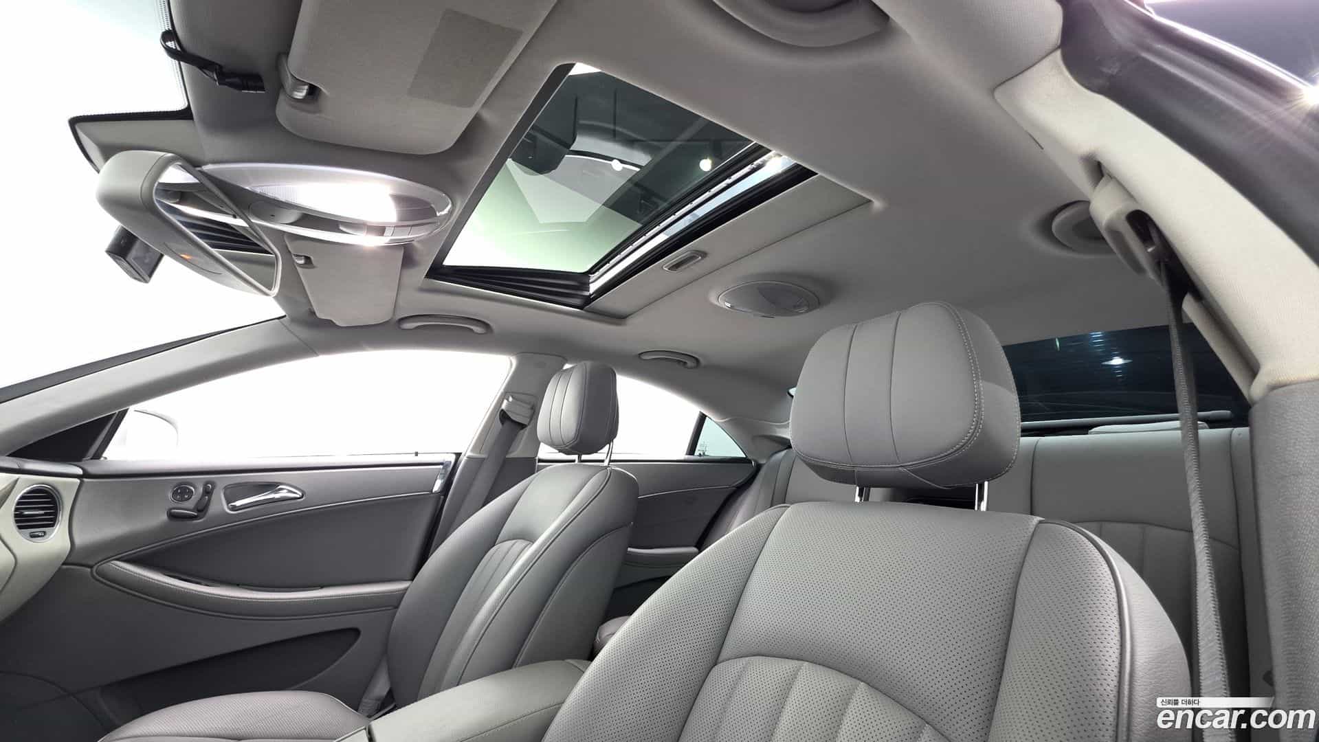 CLS-Class Mercedes-Benz 2009.9-OPTION-021