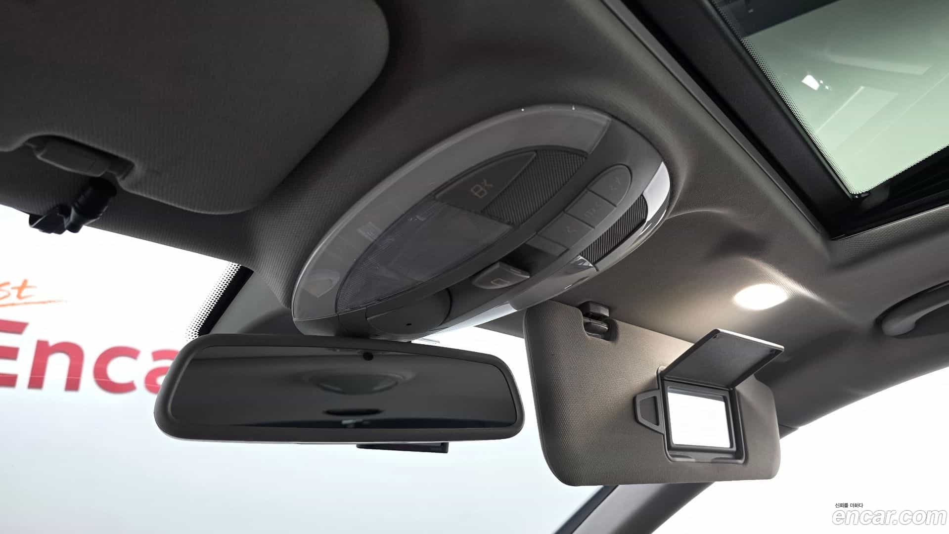 CLS-Class Mercedes-Benz 2009.9-OPTION-024