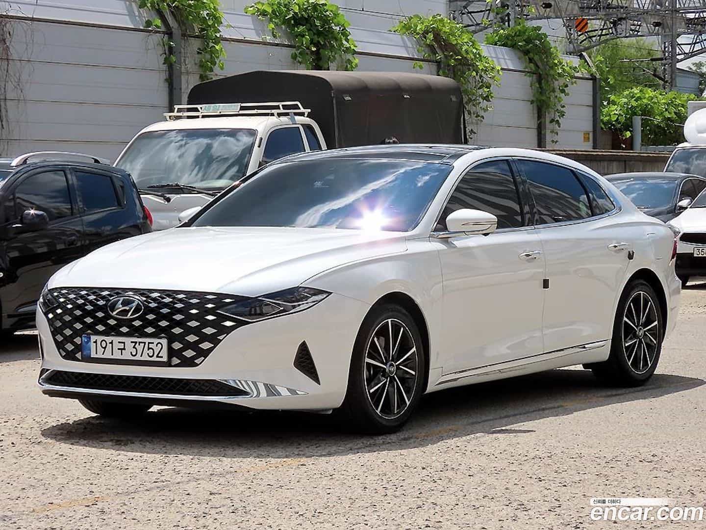Grandeur Hyundai 2020.8-OUTER-001