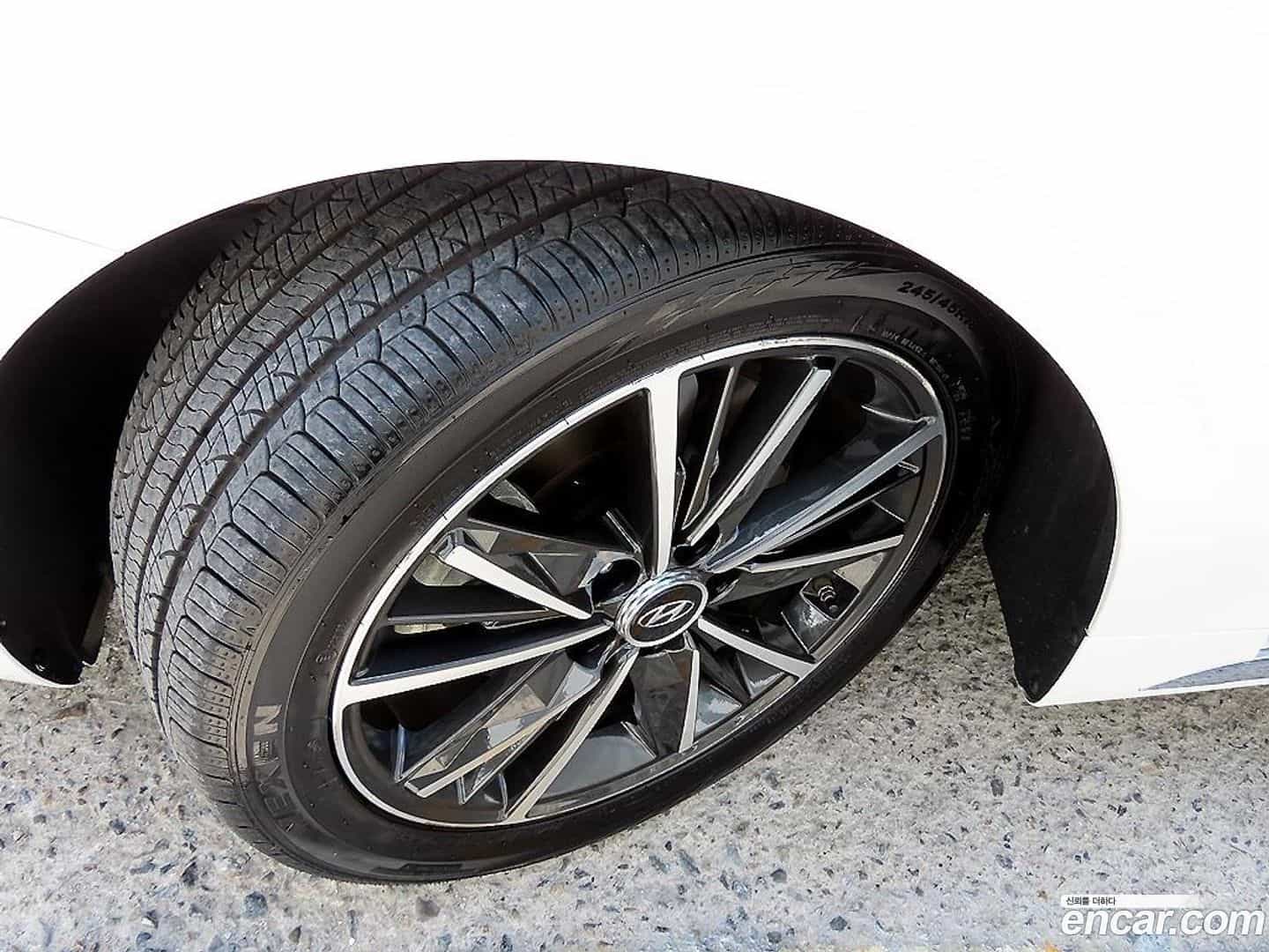 Grandeur Hyundai 2020.8-OPTION-024