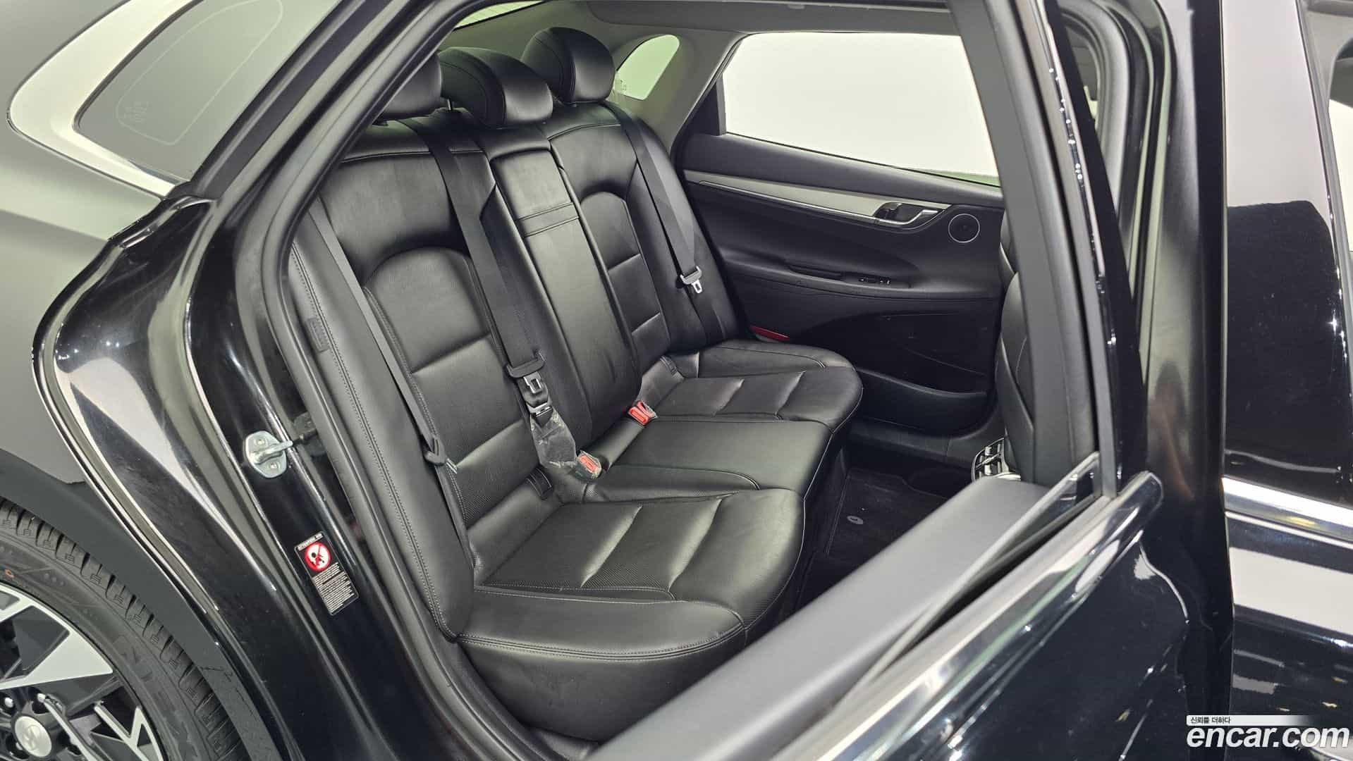Grandeur Hyundai 2021.5-OPTION-016