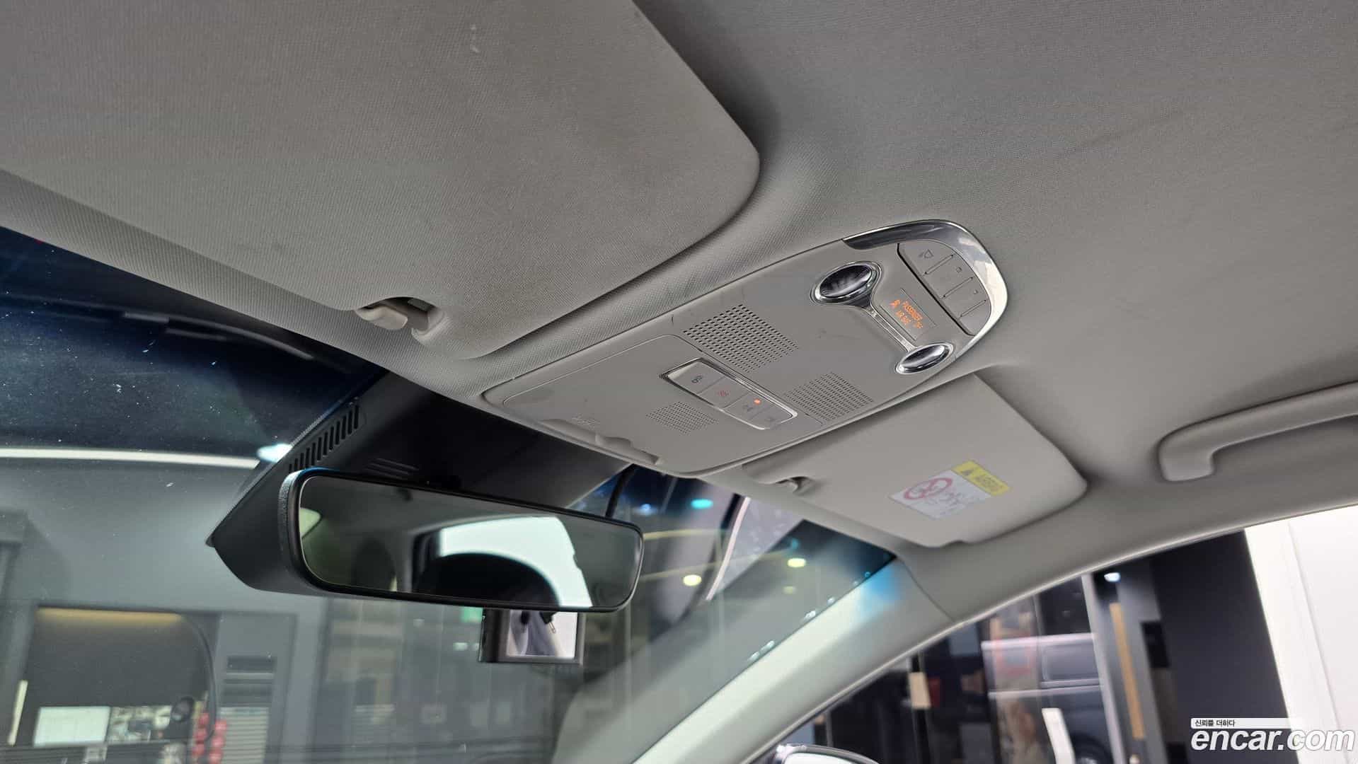 Grandeur Hyundai 2021.5-OPTION-044
