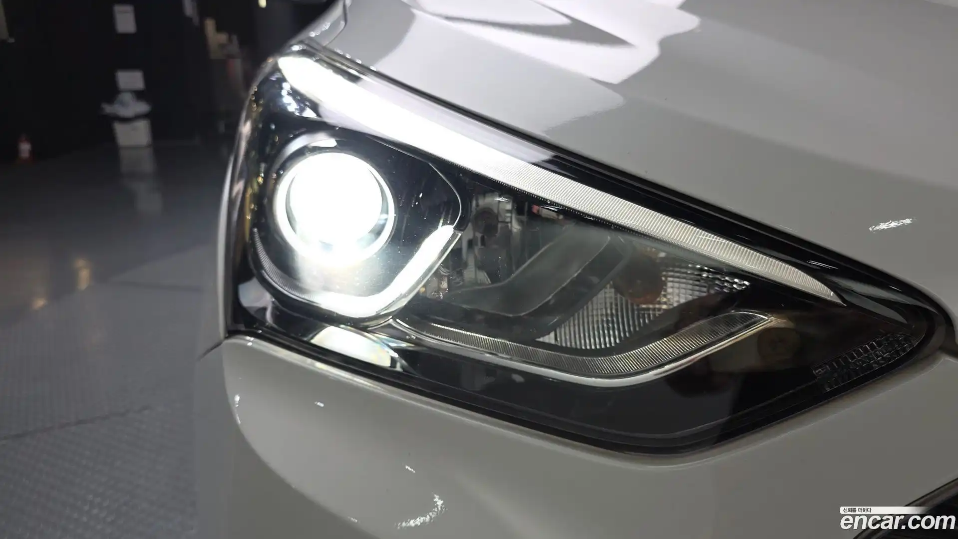 Santafe Hyundai 2016.0-OUTER-032