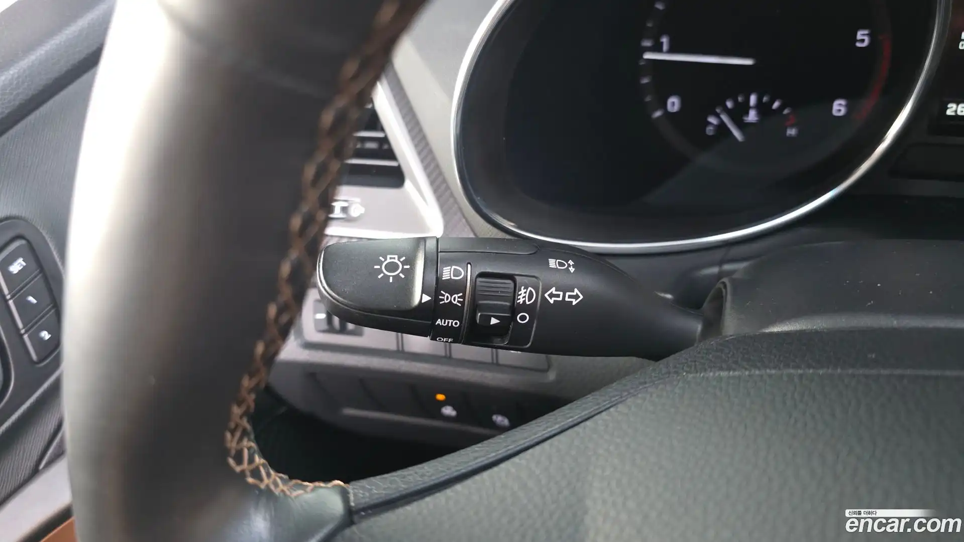 Santafe Hyundai 2016.0-OPTION-040