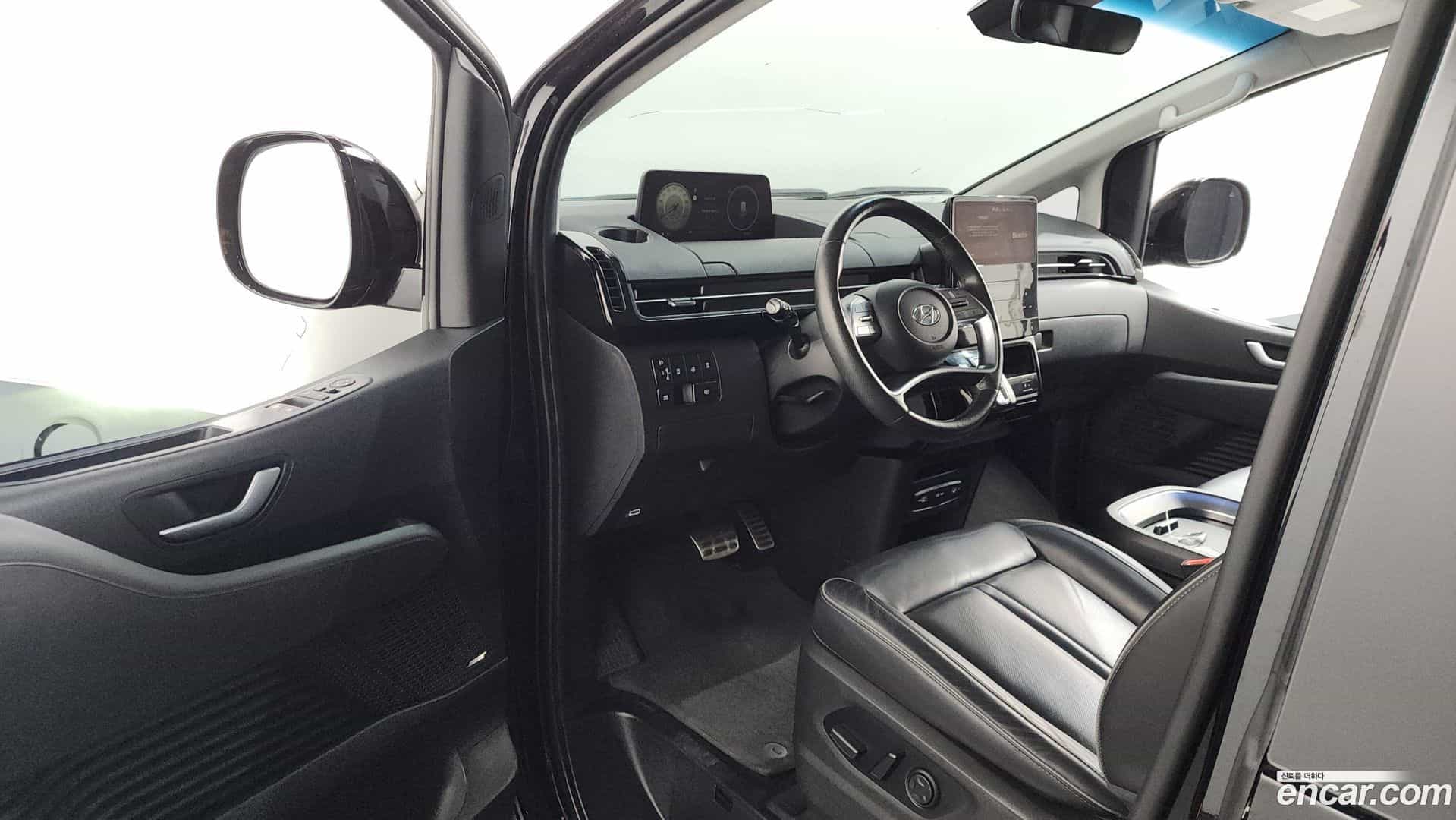 Staria Hyundai 2021.4-INNER-010
