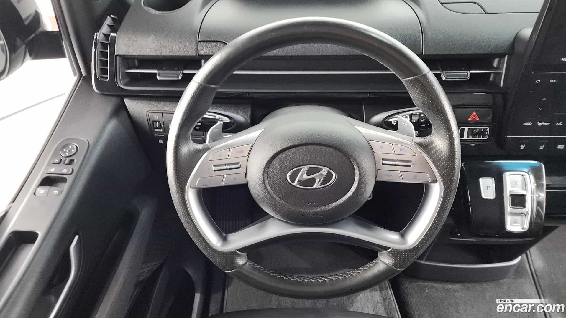 Staria Hyundai 2021.4-OPTION-017