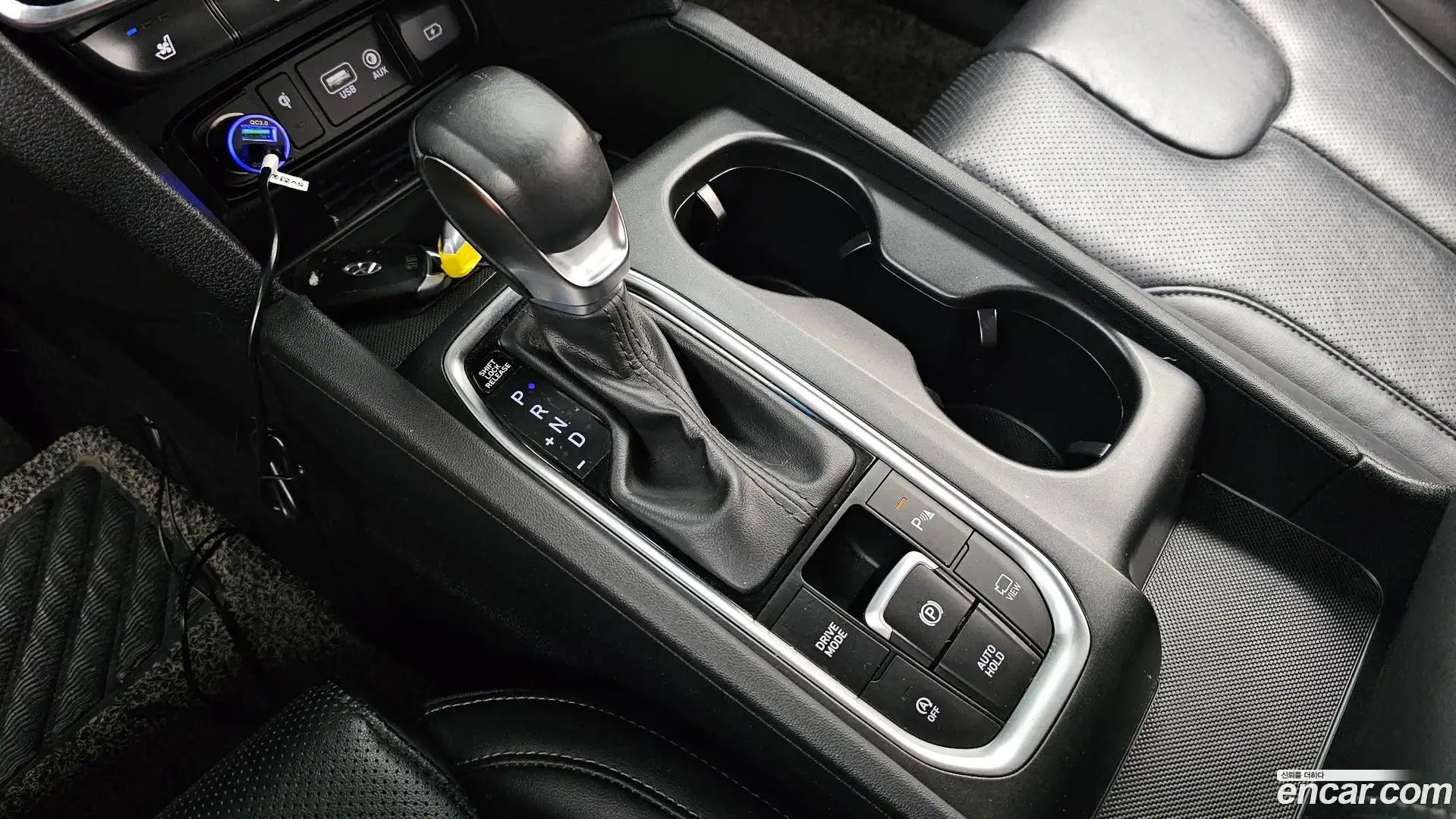 Santafe Hyundai 2018.11-INNER-009