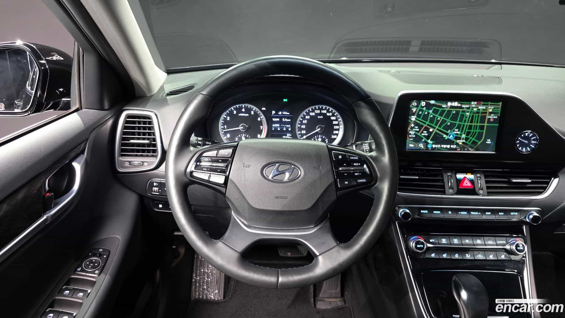 Grandeur Hyundai 2019.3-OPTION-017